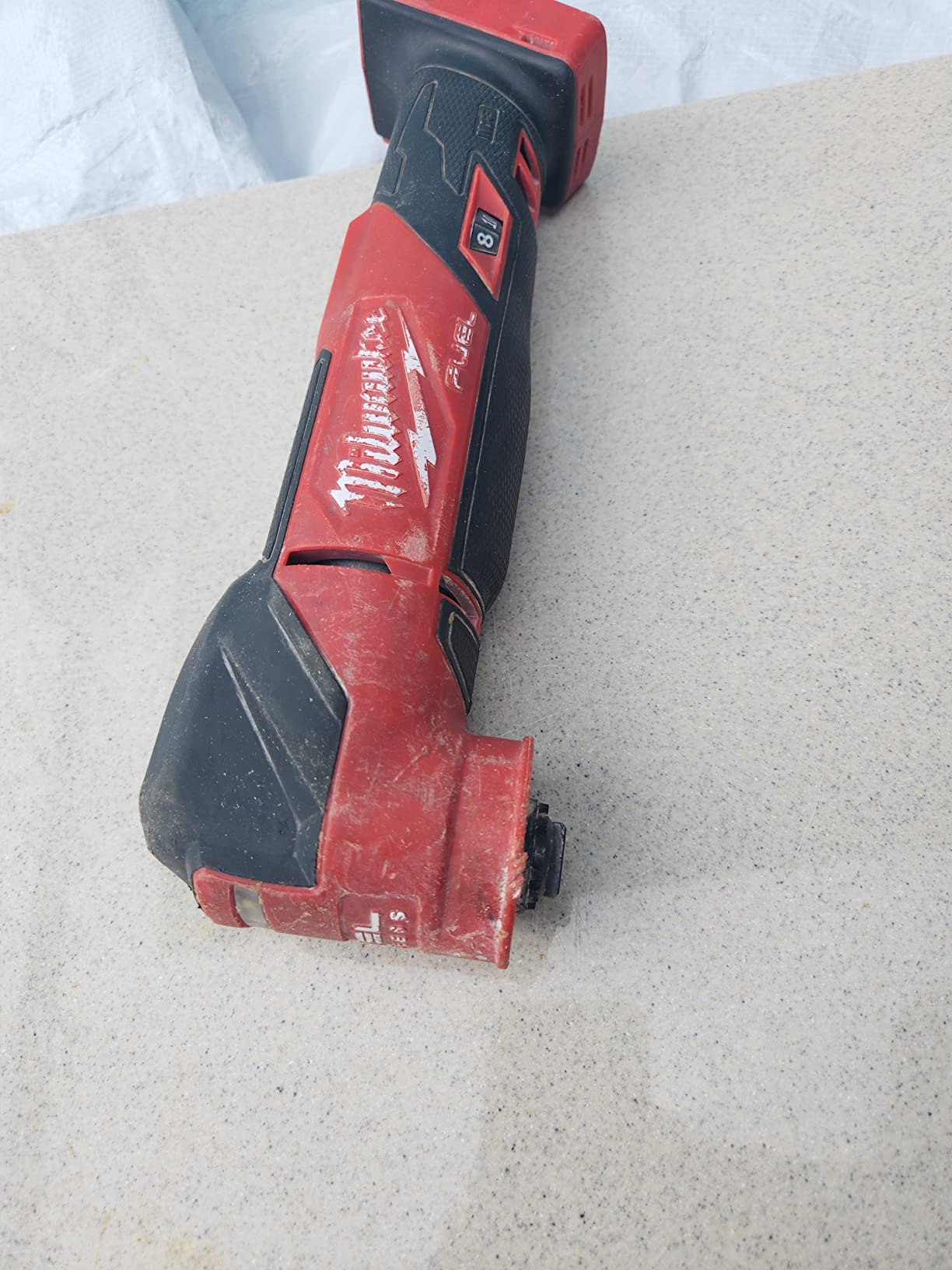 Milwaukee 2836-20 M18 FUEL Brushless Lithium-Ion Cordless Oscillating Multi-Tool (Tool Only) customer photo 2