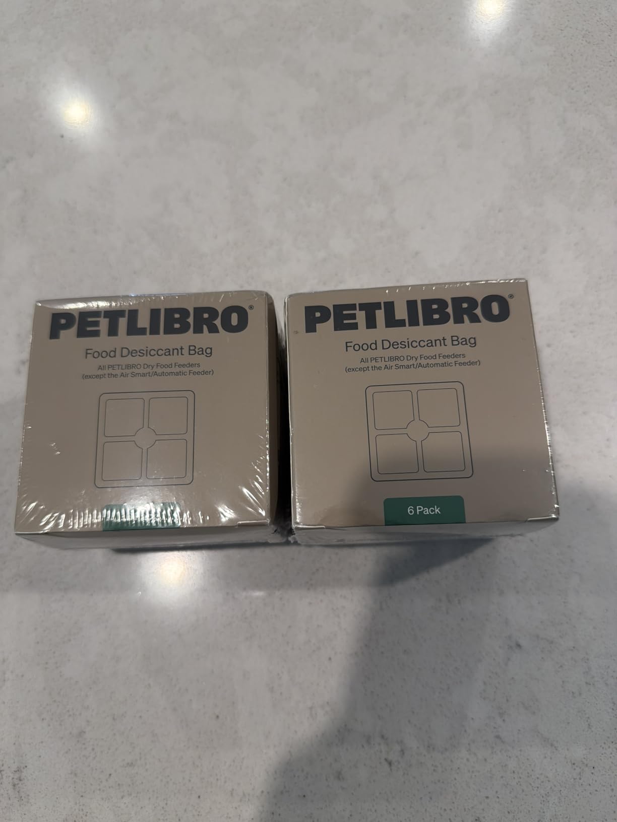 PETLIBRO Automatic Cat Feeder, 5G WiFi Automatic Dog Food Dispenser with Freshness Preservation customer photo 2