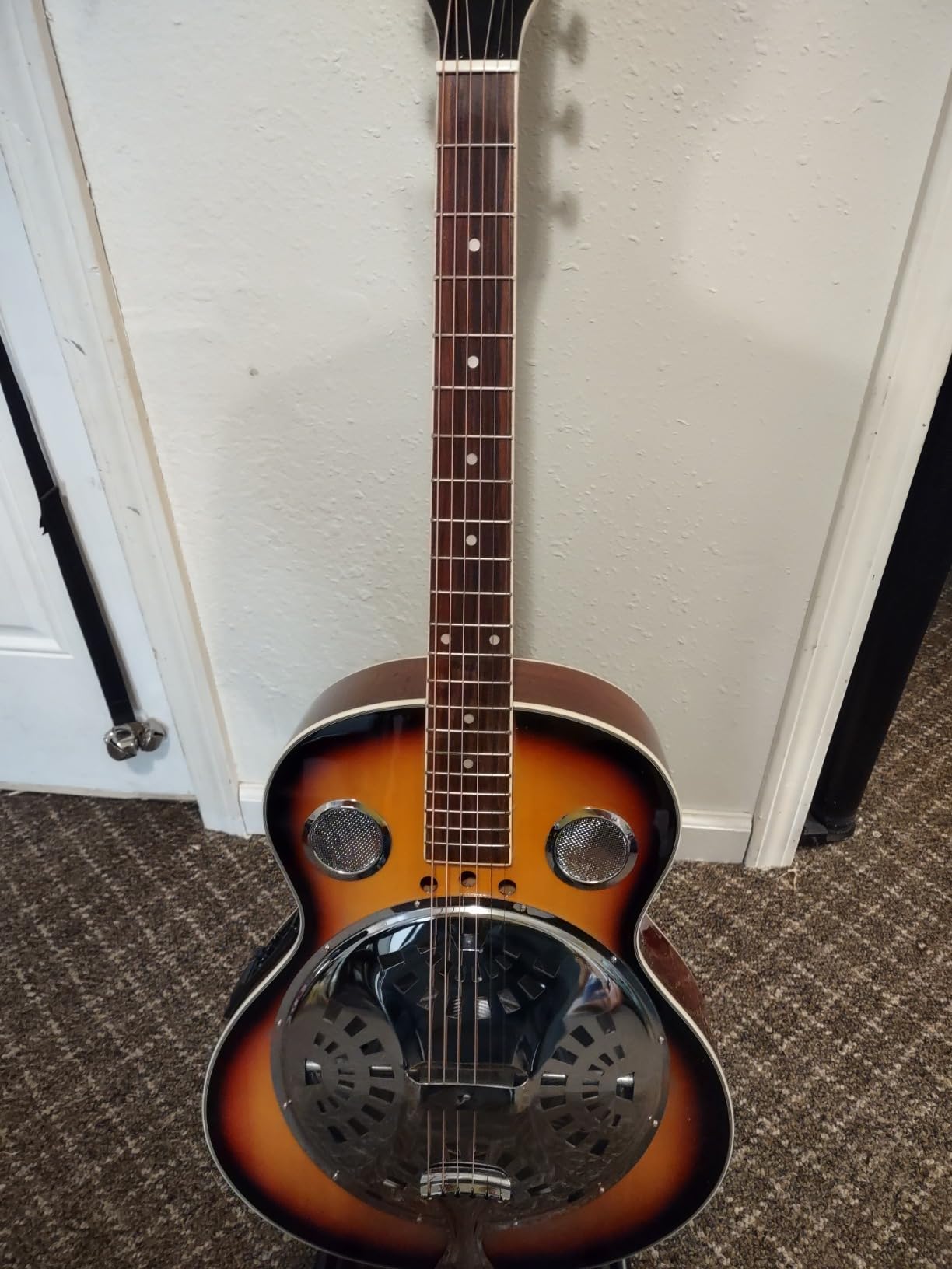 Pyle Resophonic Resonator Acoustic Electric Guitar - 6 String Round Neck Sunburst Mahogany Traditional Resonator w/ Built-in Pre Amplifier customer photo 1