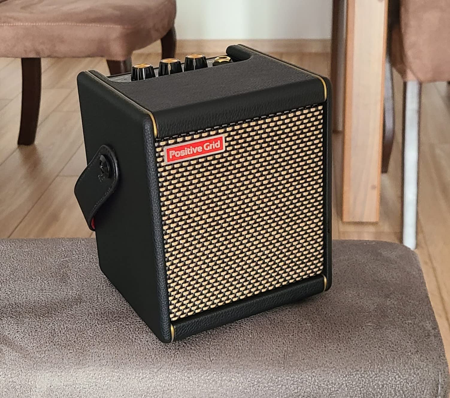 Positive Grid Spark MINI 10W Portable Smart Guitar Amp & Speaker (Black) customer photo 1