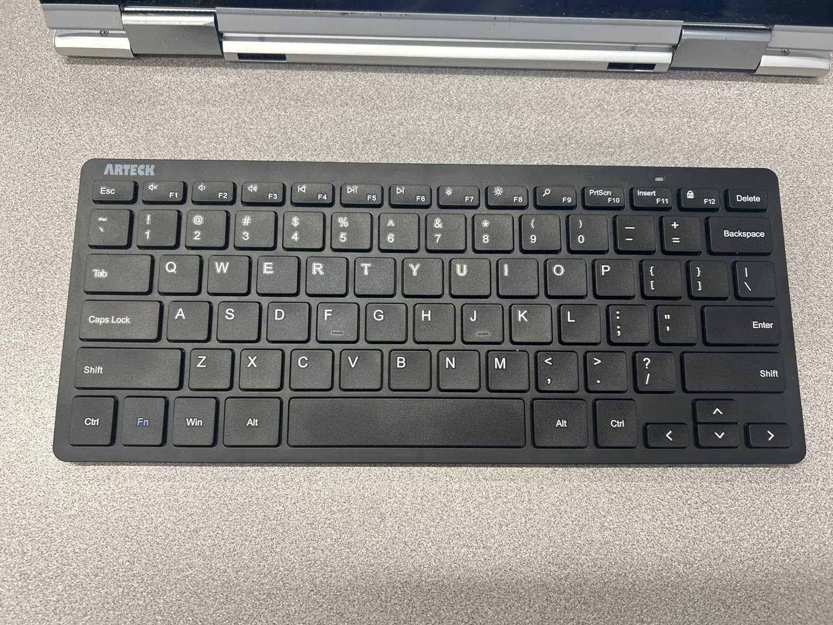 Arteck 2.4G Wireless Keyboard Ultra Slim and Compact Keyboard with Media Hotkeys for Computer Desktop PC Laptop Surface Smart TV and Windows 11/10/8/7, Black customer photo 2