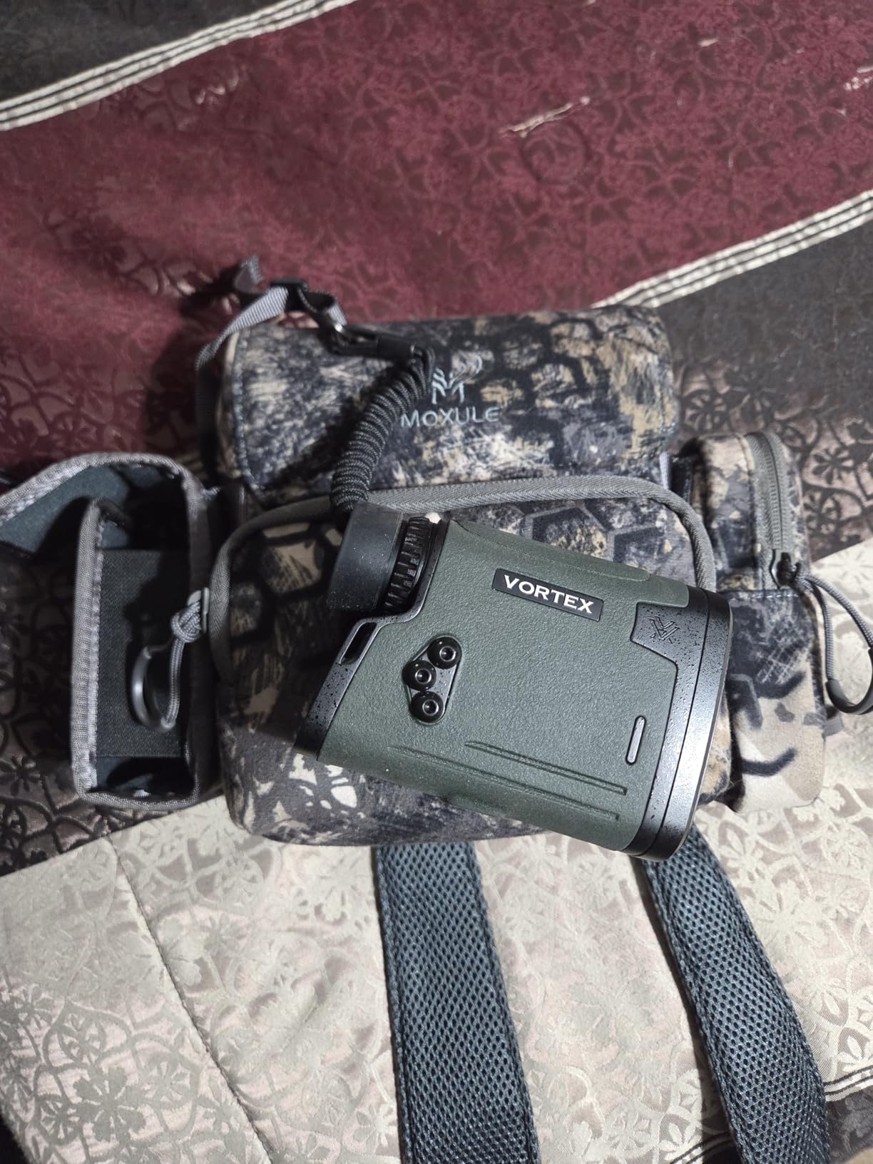 Vortex Viper HD 3000 Laser Rangefinder | Up to 3,000-yard max range, 2300 yards Tree Range, 2000 yards Deer Range, 7x magnification customer photo 1