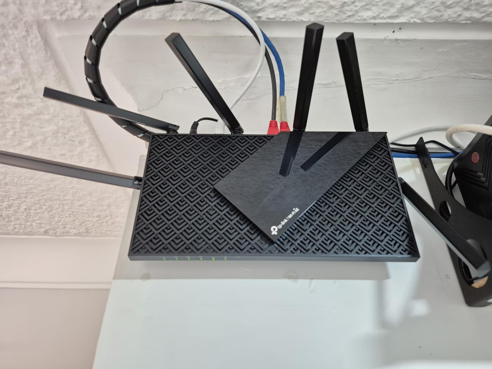 TP-Link AXE5400 Tri-Band WiFi 6E Router (Archer AXE75), 2025 PCMag Editors' Choice, 2.5Gbps WAN Port for Gaming & Streaming, 6GHz Band, 160MHz, EasyMesh, Dual-Core CPU, VPN & WPA3 Security customer photo 1