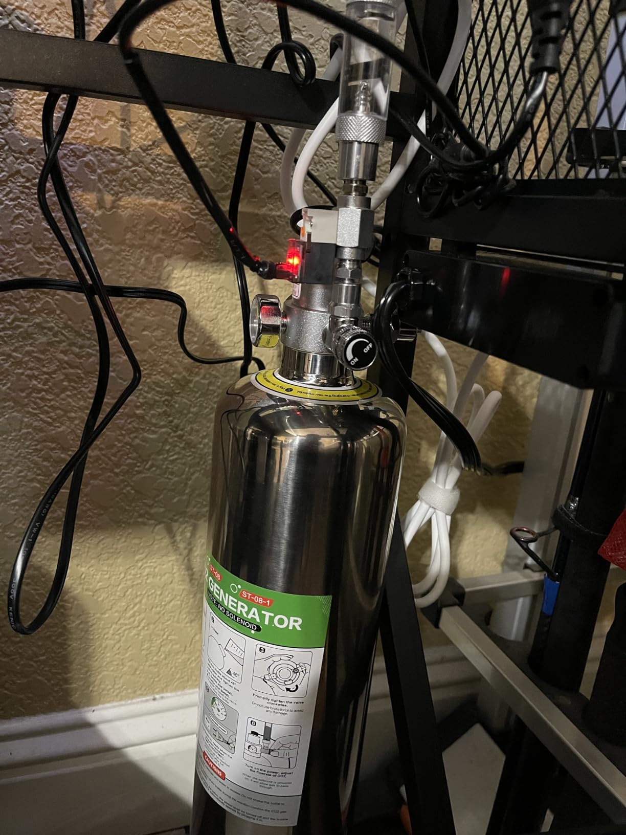 Fzone 2.5 L Aquarium CO2 Generator System Carbon Dioxide Reactor Kit with Regulator and Needle Valve for Aquarium Plants Tanks customer photo 2