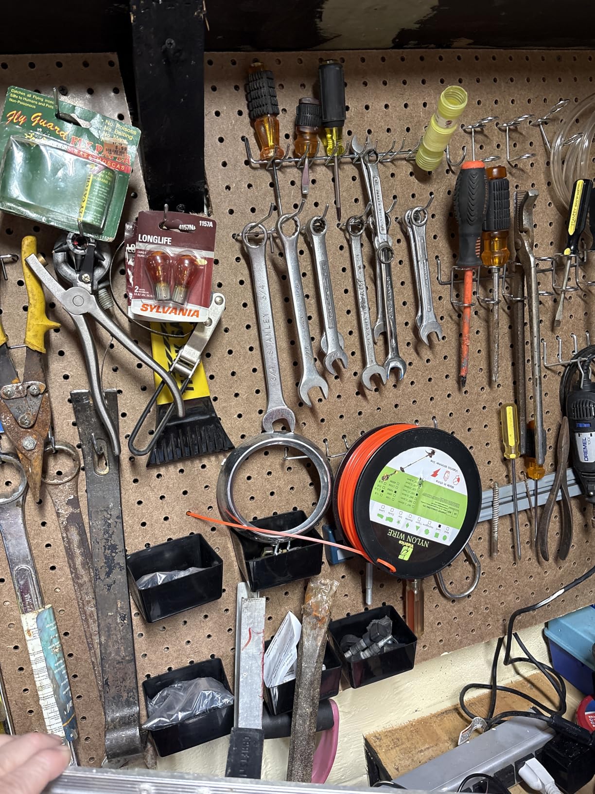 INCLY 278PCS Pegboard Accessories Organizer Kit, Peg Board Hooks Assortment with Bins for Organizing Various Tools, Fit 1/8 or 1/4 inch Pegboard for Hanging Storage, Garage Wall Attachments customer photo 1