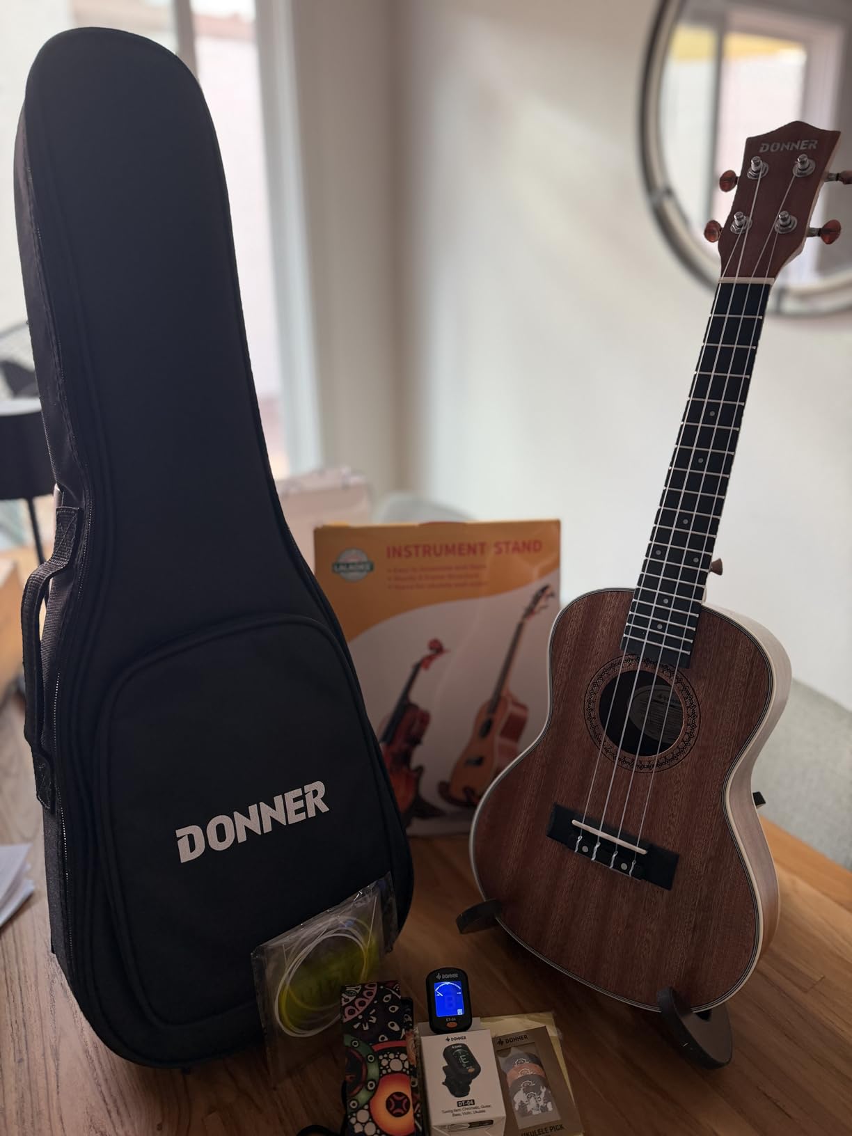 Donner Soprano Ukulele Mahogany 21 inch Ukelele Beginner Kit Online Lesson Gig Bag Strap Nylon String Tuner Picks Cloth DUS-1 Ukalalee Set customer photo 2