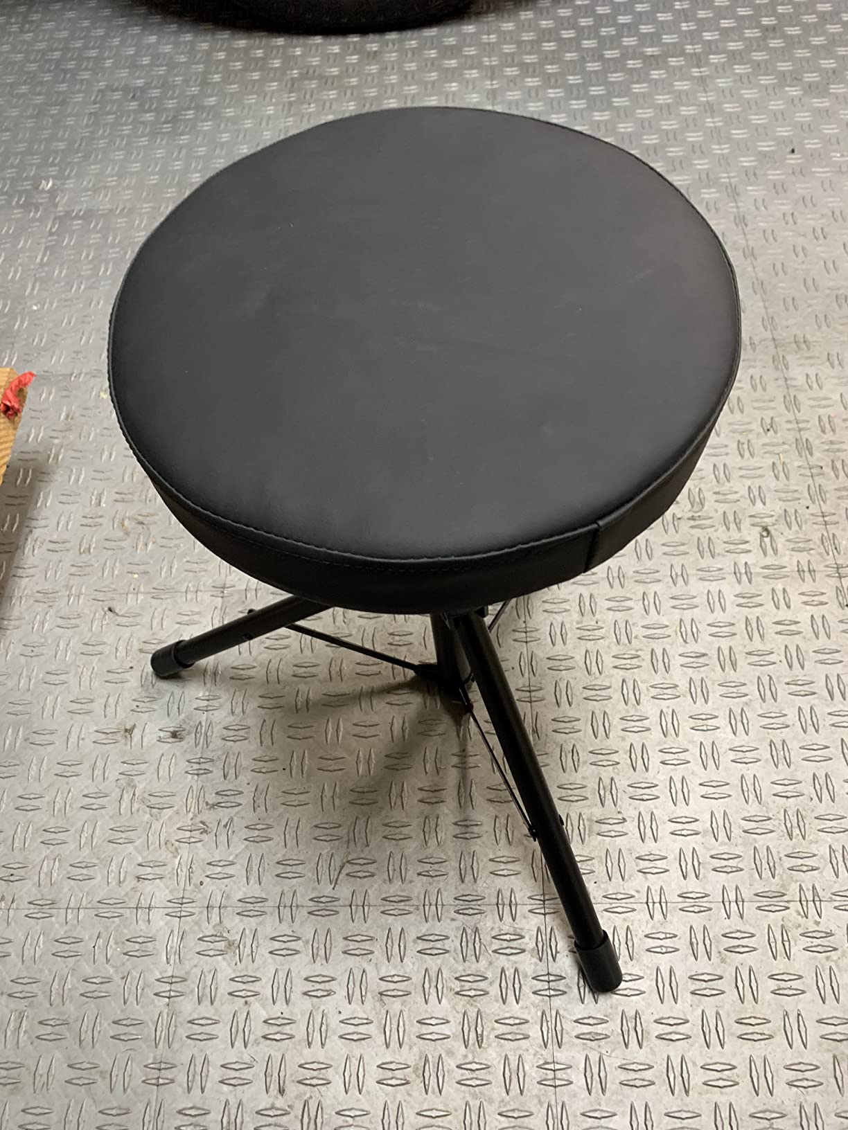 EASTROCK Drum Throne,Padded Drum Seat Drumming Stools with Anti-Slip Feet for Adults and Kids Drummers (Black Upgrade) customer photo 2