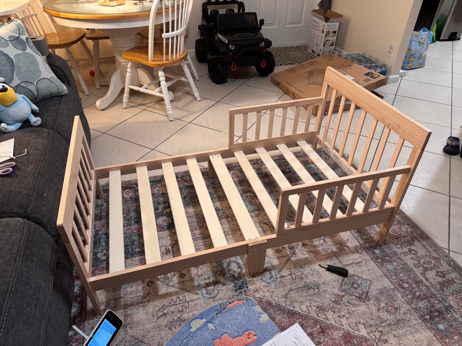 Dream On Me Finn Toddler Bed, GREENGUARD Gold, Pinewood, Vintage White Oak customer photo 1