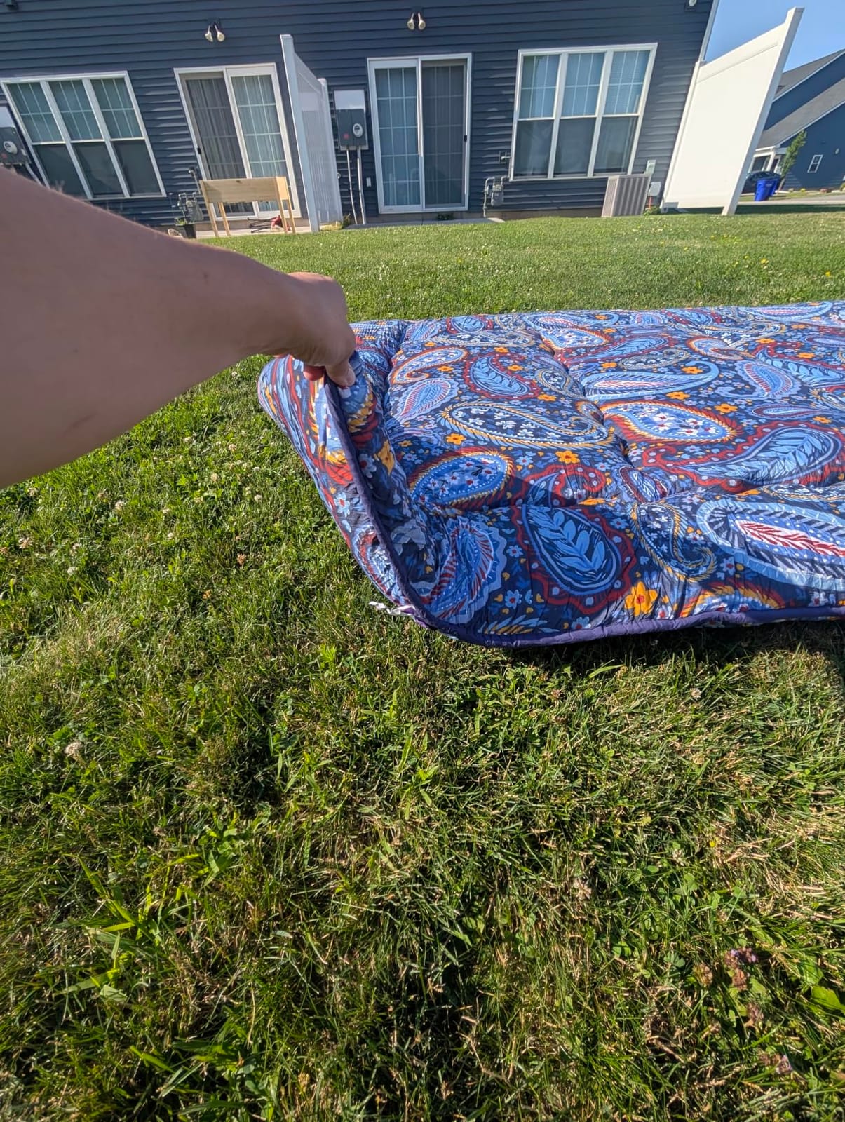 Zelladorra Japanese Floor Mattress, Futon Mattress | Roll Up Tatami Mat with Portable Storage Bag and Washable Cover, Suitable for Camping, Guest Room (Green) customer photo 2