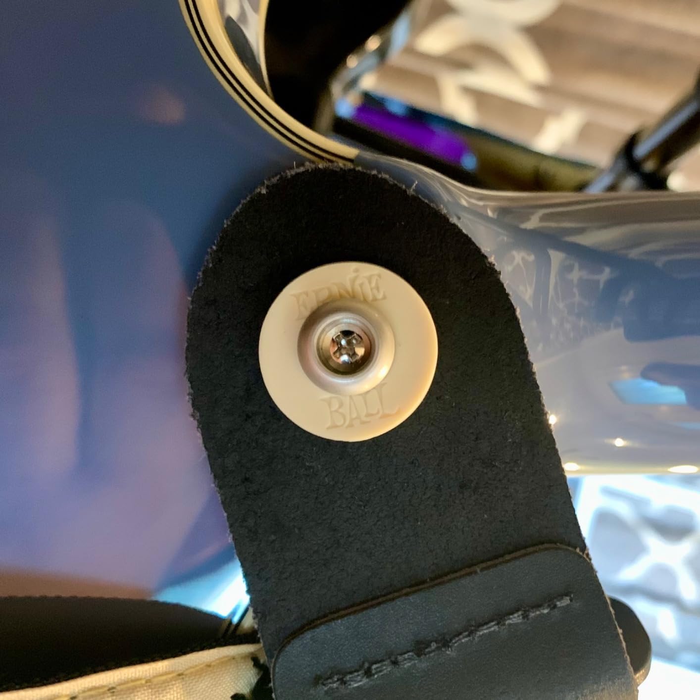 Ernie Ball Strap Blocks, Cream (P05624) customer photo 2