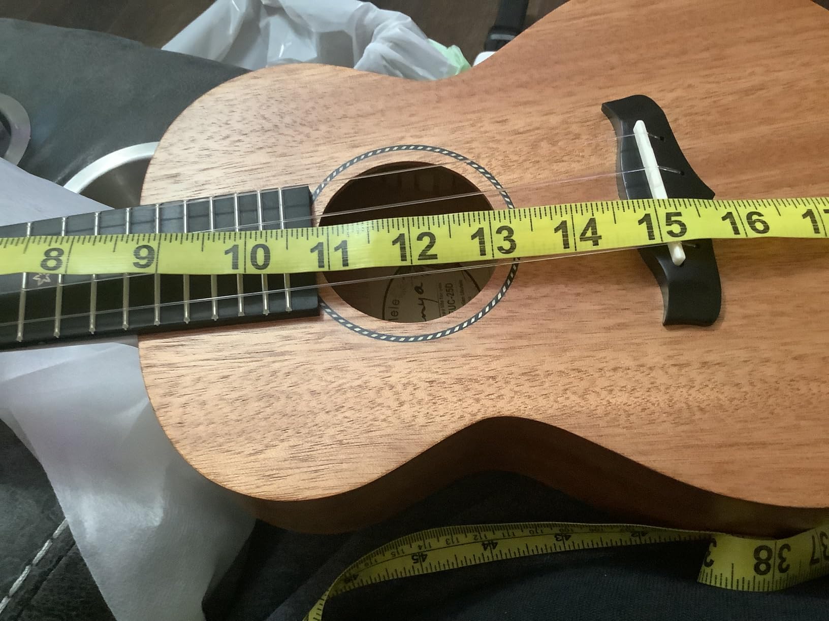 Enya EUC-25D 23 Inch Concert Ukulele, Solid Mahogany Top, Natural | Beginner Ukulele Kit with Gig Bag, Capo, Strap and Picks, for Adults, Students, Lessons, Practice and Travel customer photo 2