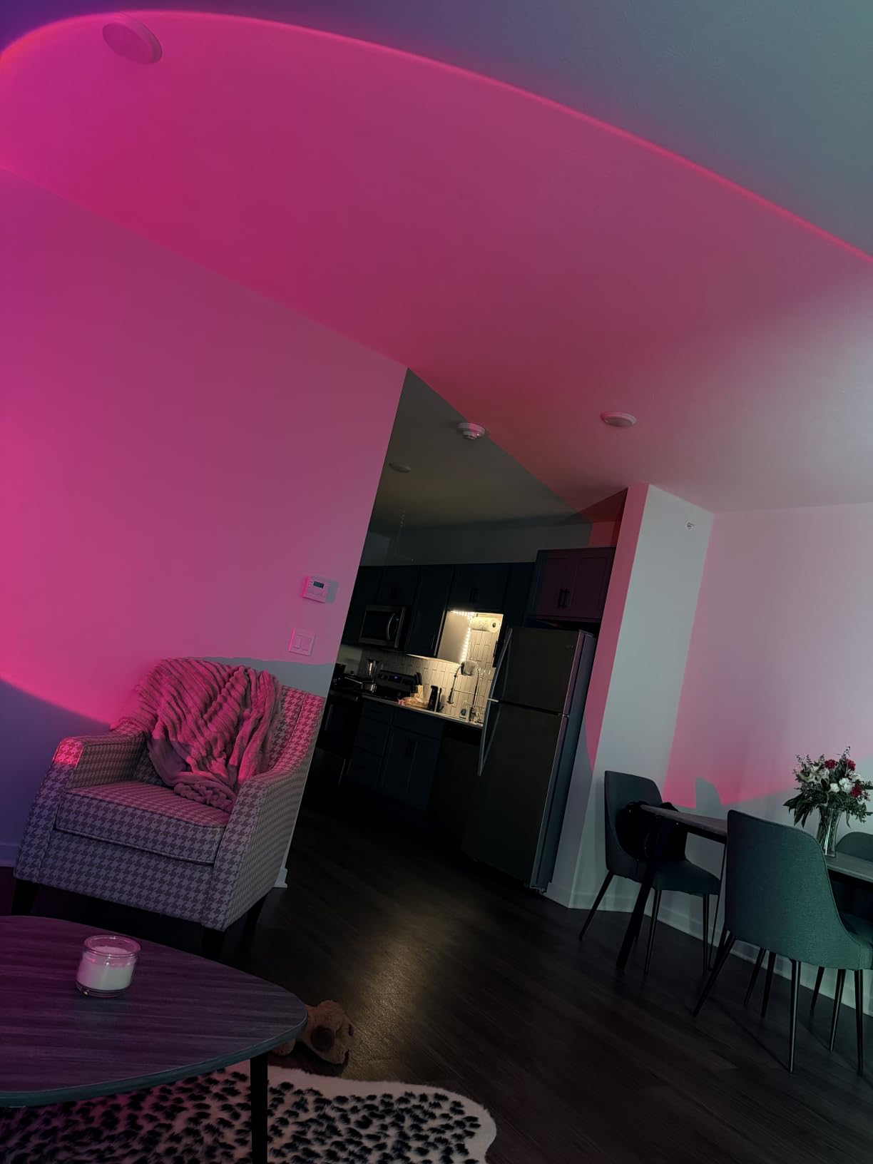 Sunset Lamp, Sun Light Projector for Aesthetic Room Decor, RGB Color Changing Night Light Mood Lighting for Bedroom, Gifts for Girl Kid Adults, 360 Degree Rotation LED Light for Party TikTok Live Photography customer photo 2