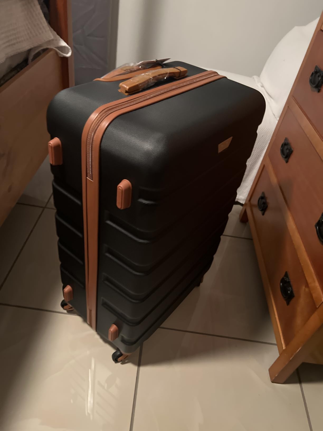 Coolife Luggage Set, Lightweight Durable Hardshell, 3 piece, Apricot Black | suitcase set with 360° Spinner Wheels, TSA-approved Lock, Checked Family Travel, 20/24/28 Inch customer photo 2