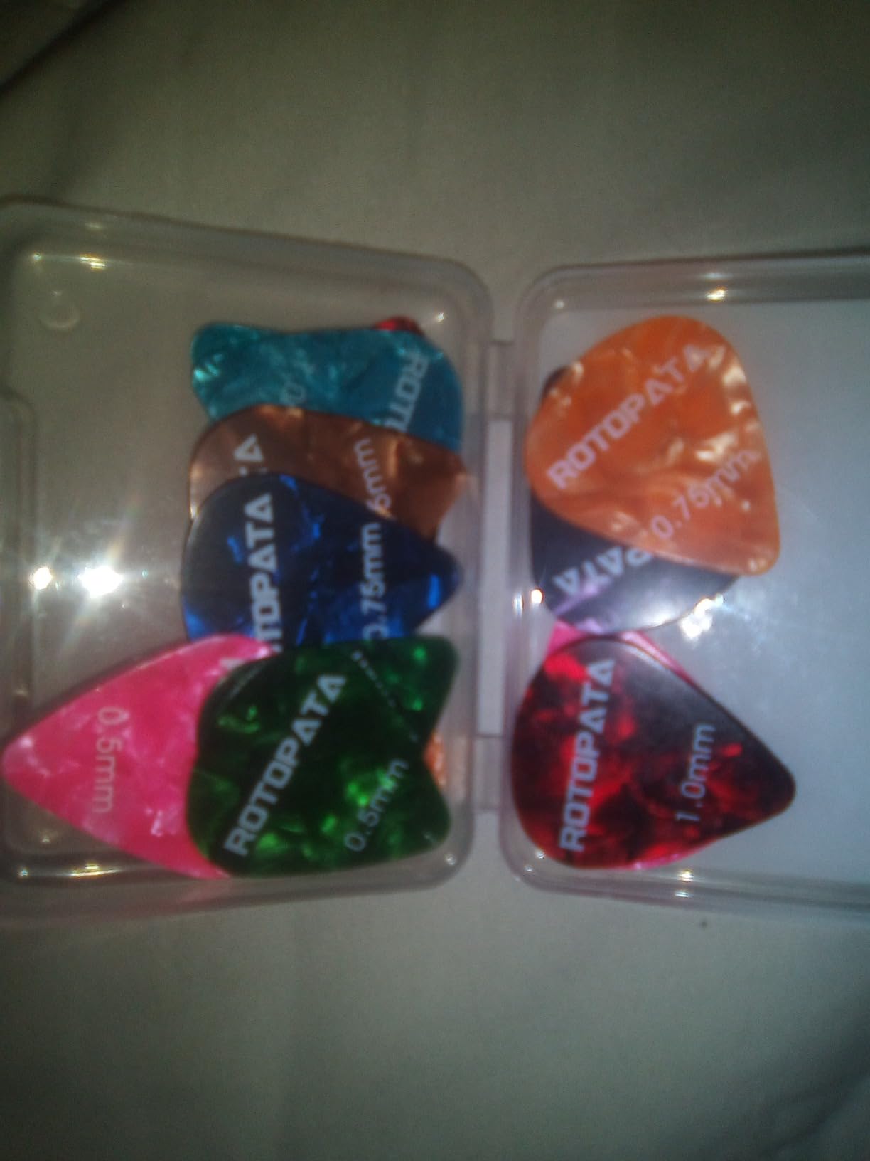 ROTOPATA 15 Pack Guitar Picks Variety Pack with Organizer Box | Colorful Celluloid Picks in Thin Medium Heavy Gauges, 0.5mm 0.75mm 1.0mm for Acoustic Electric Guitar Bass Ukulele customer photo 2