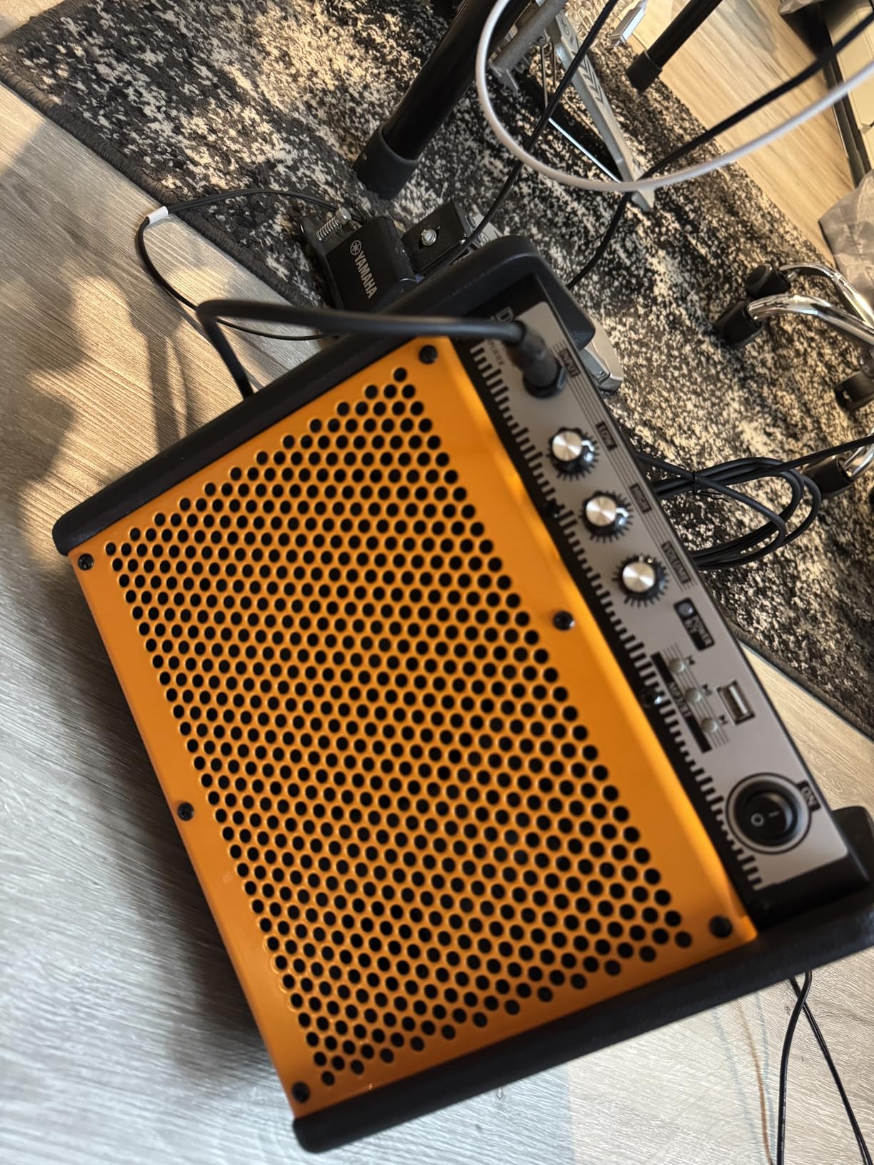 Coolmusic Drum Amplifier 20W, Wireless Electric Drum Speaker Keyboard Amp, Mini DM20 Portable for Home Practice (Orange) customer photo 2
