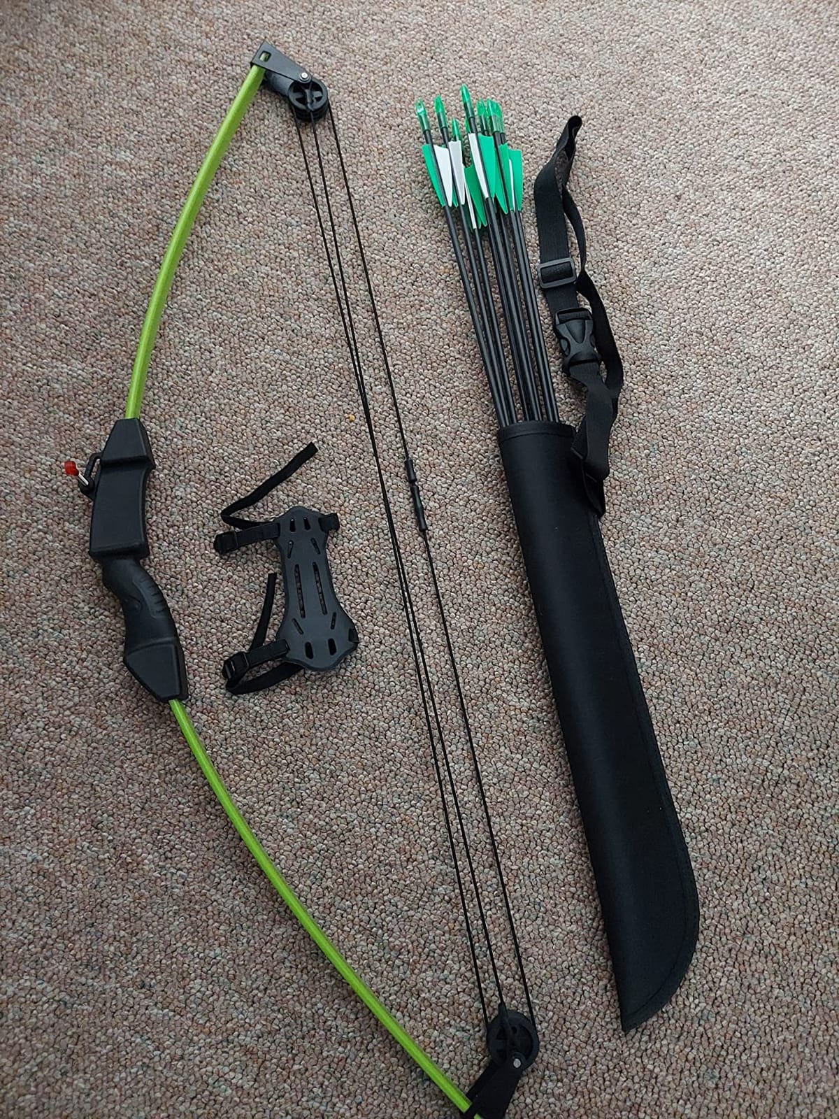 Compound Bow and Arrow Set for Youth & Teens, Beginner Archery Set with 15-18 LB Draw Weight customer photo 2