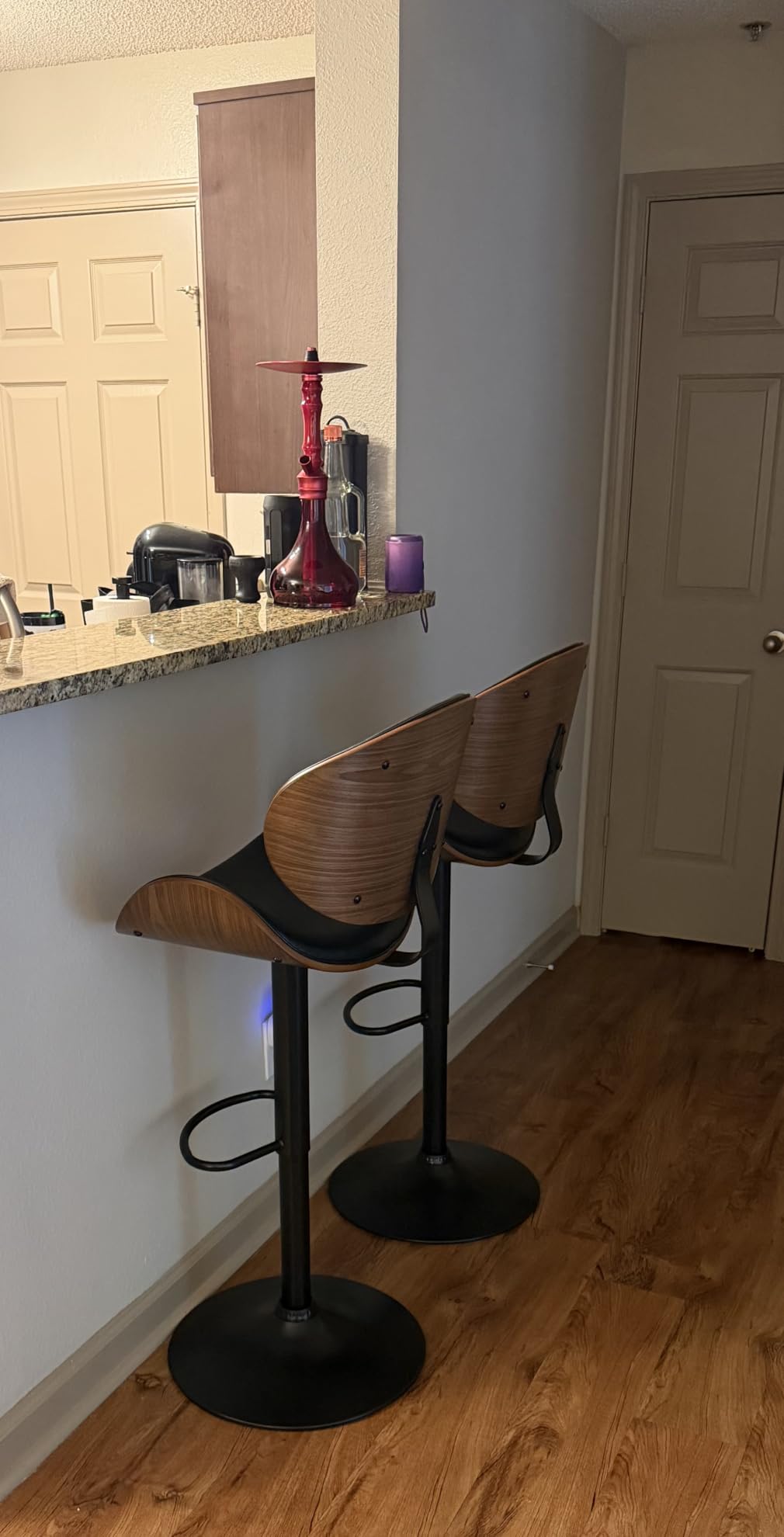 YaFiti Swivel Bar Stools Set of 2 for Kitchen Counter, Adjustable Bentwood Barstools, Modern PU Leather Upholstered Bar Chair with Back and Footrest, for Bar, Kitchen, Dining Room, Black customer photo 1