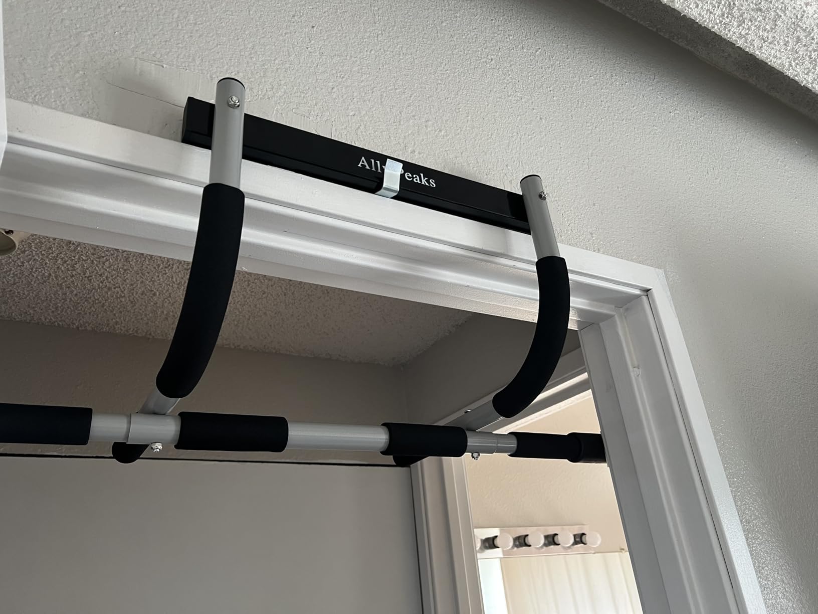 Ally Peaks Pull Up Bar for Doorway, Multiple Levels Width Adjustable Pull Up Bar Accurately Match Wide and Narrow doorframe, Indoor Chin-Up Bar Workout Bar, USA Original Patent customer photo 2