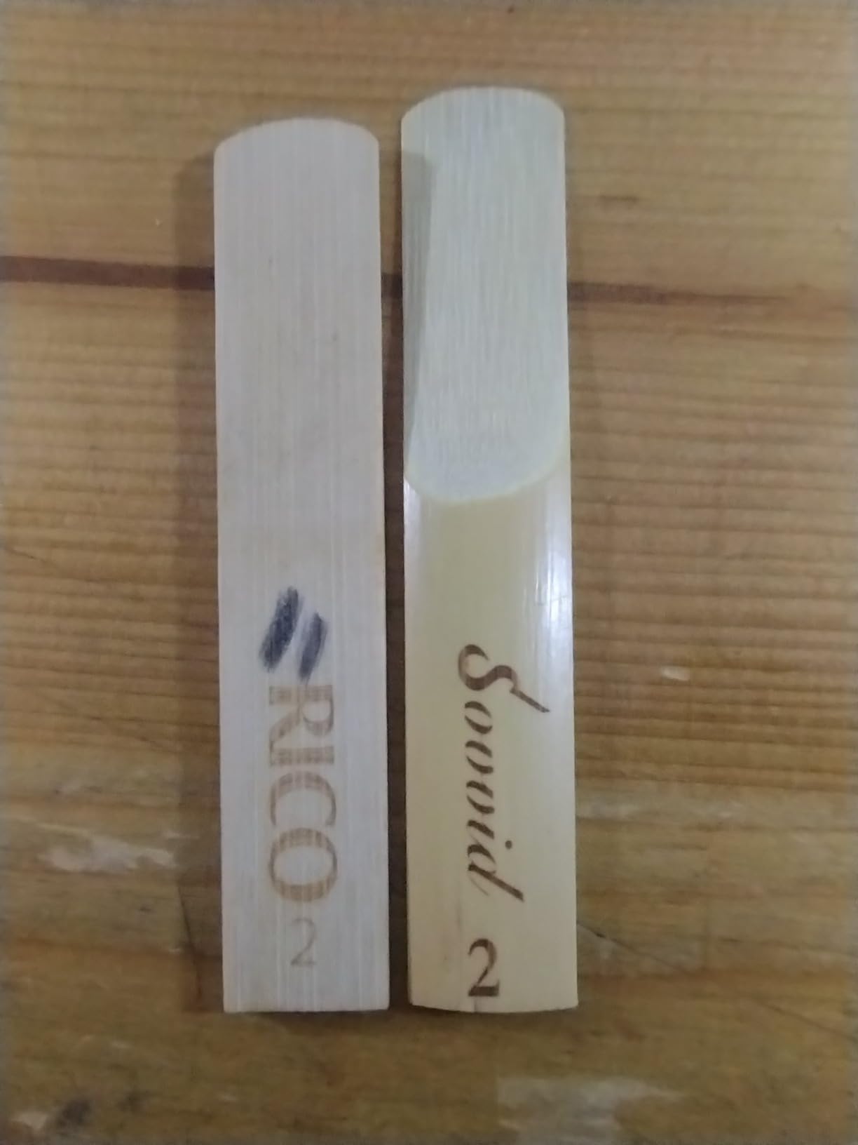 Clarinet Reeds 2.5, CeMeow Traditional Reeds for Clarinet Beginner 10 Pack with Plastic Box customer photo 1
