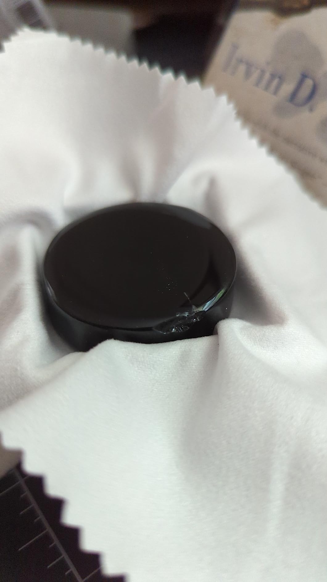 Viotti Dark Olive Rosin for Violin, Viola & Cello - Super-Smooth, Low Dust, Superior Grip customer photo 2