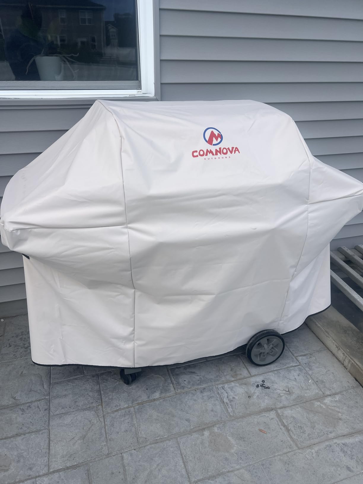 Comnova Grill Cover 72 Inch - 600D BBQ Cover for Outdoor Grill Heavy Duty and Waterproof, Large Barbecue Gas Grill Covers for Weber, Char-Broil, Nexgrill, Monument, Dyna-glo, Brinkmann and More customer photo 1
