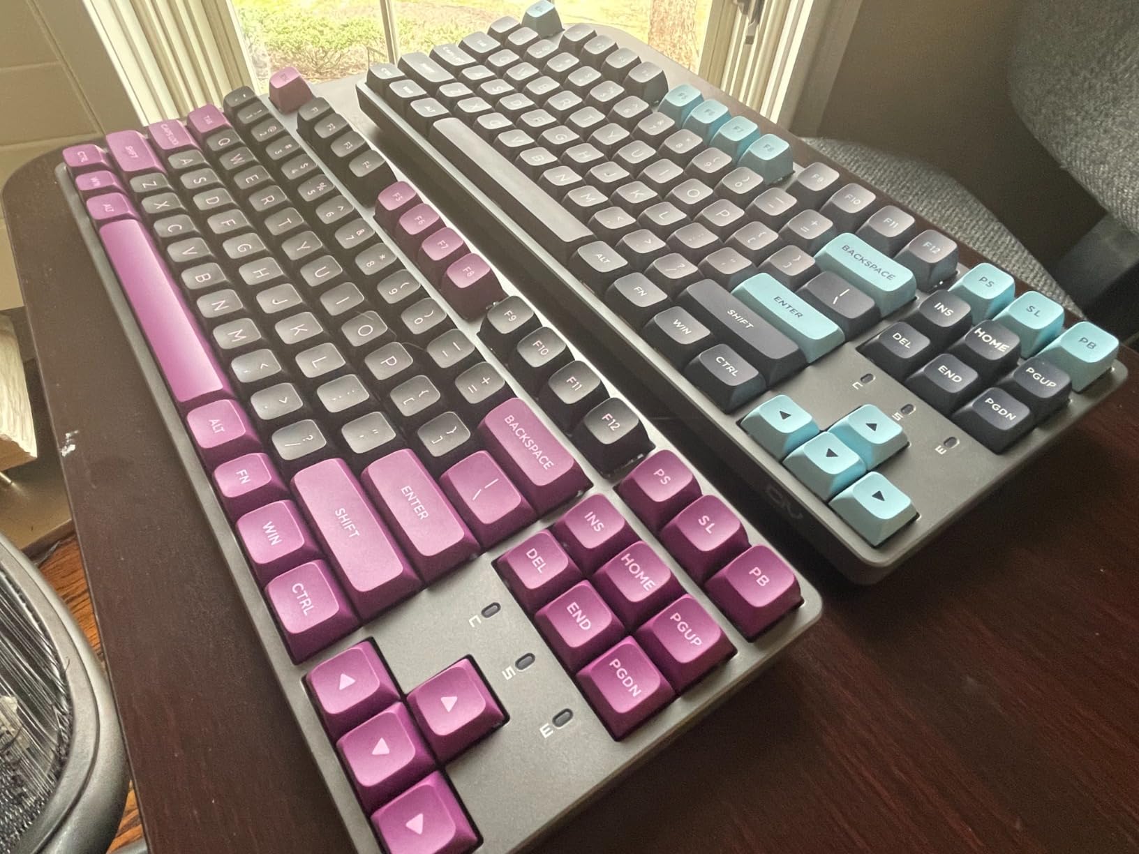 EPOMAKER Silent Mechanical Keyboard Switches Set - 35 Pieces Factory Pre-Lubed, 5-Pin Linear/Tactile Switches for Custom Mechanical Keyboards (Sea Salt(Linear Silent)) customer photo 2