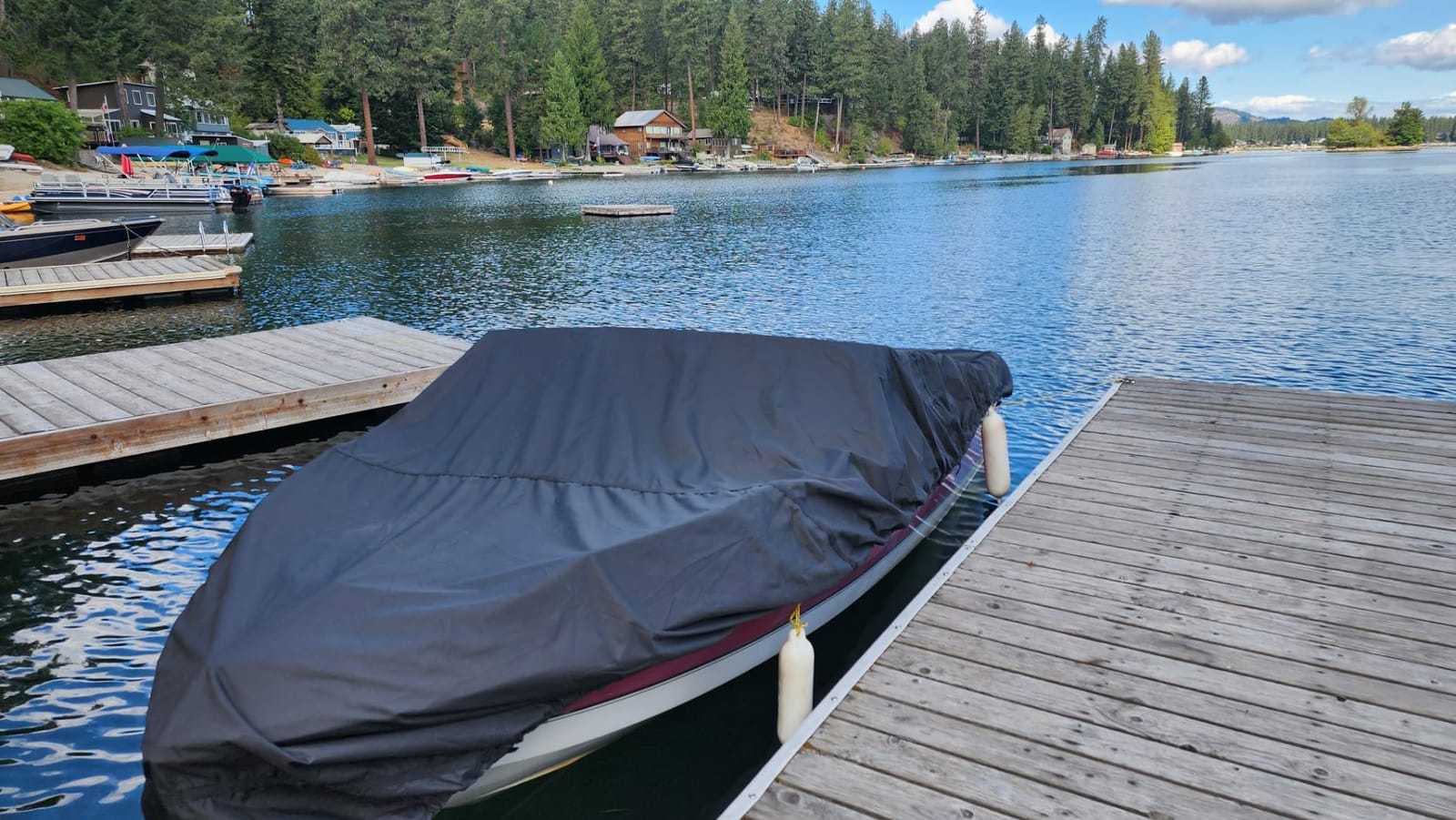 RVMasking Trailerable Boat Cover, 1400D Center Reinforced, 20'-22', Gray | Heavy Duty Marine Fabric, Waterproof, UV Resistant, Tear-Resistant, Air Vents, 11 Straps, fits V-hull Bass Tracker Boat customer photo 2