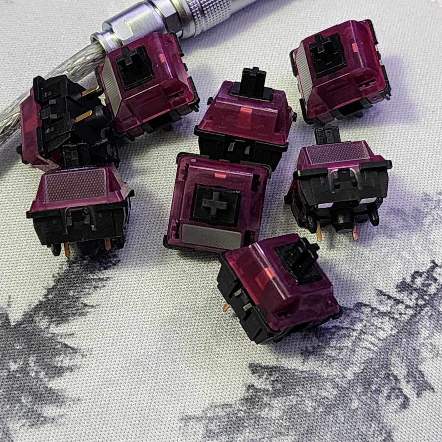 DUROCK Black Lotus Switch, High Precision Linear Switches 63.5g Long Spring Pre-Lubed RGB Linear Keyboard Switches (DUROCK Black Lotus, 70pcs) customer photo 2