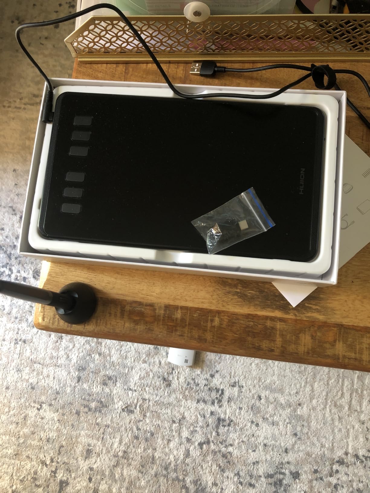 HUION Inspiroy 2 Large Drawing Tablet with 3-Group 8 Customized ExpressKeys | 10.5x6.56