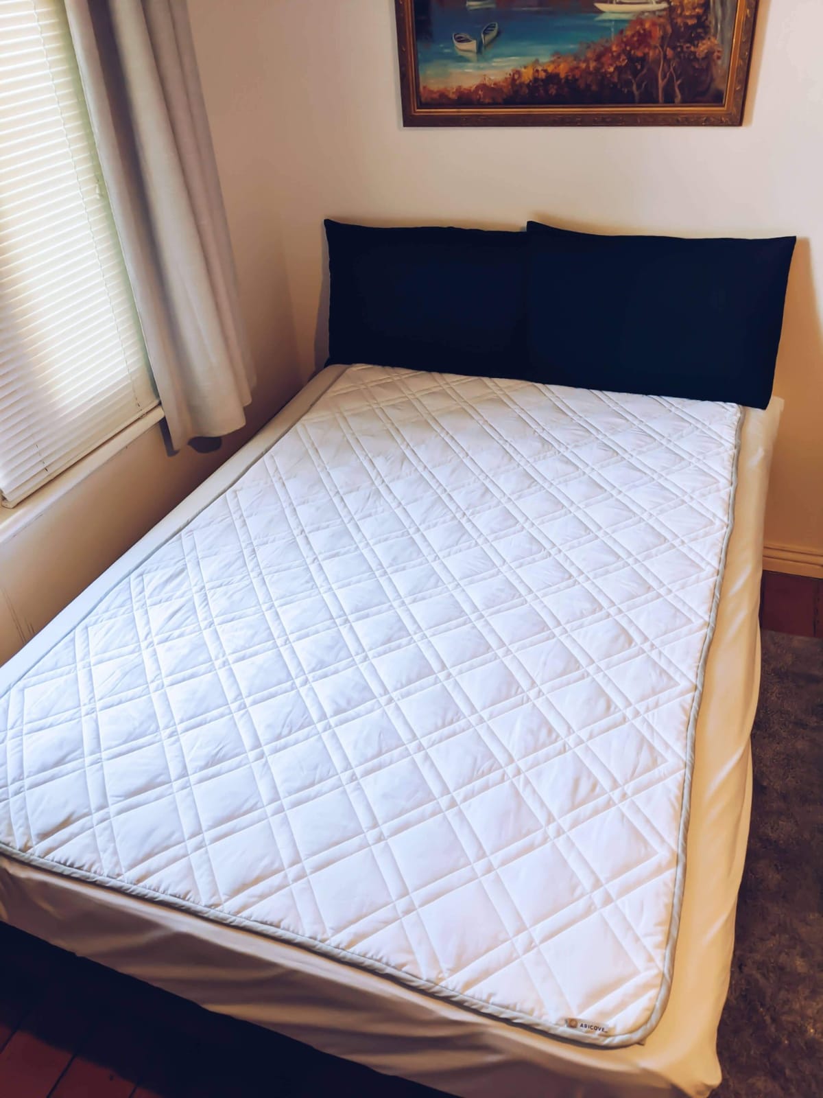 Cooling Weighted Blanket for Adults, 15 lbs, Full/Queen Size Weighted Blanket, 60x80 inches, Silky Soft Bamboo Viscose, Machine Washable, White customer photo 1