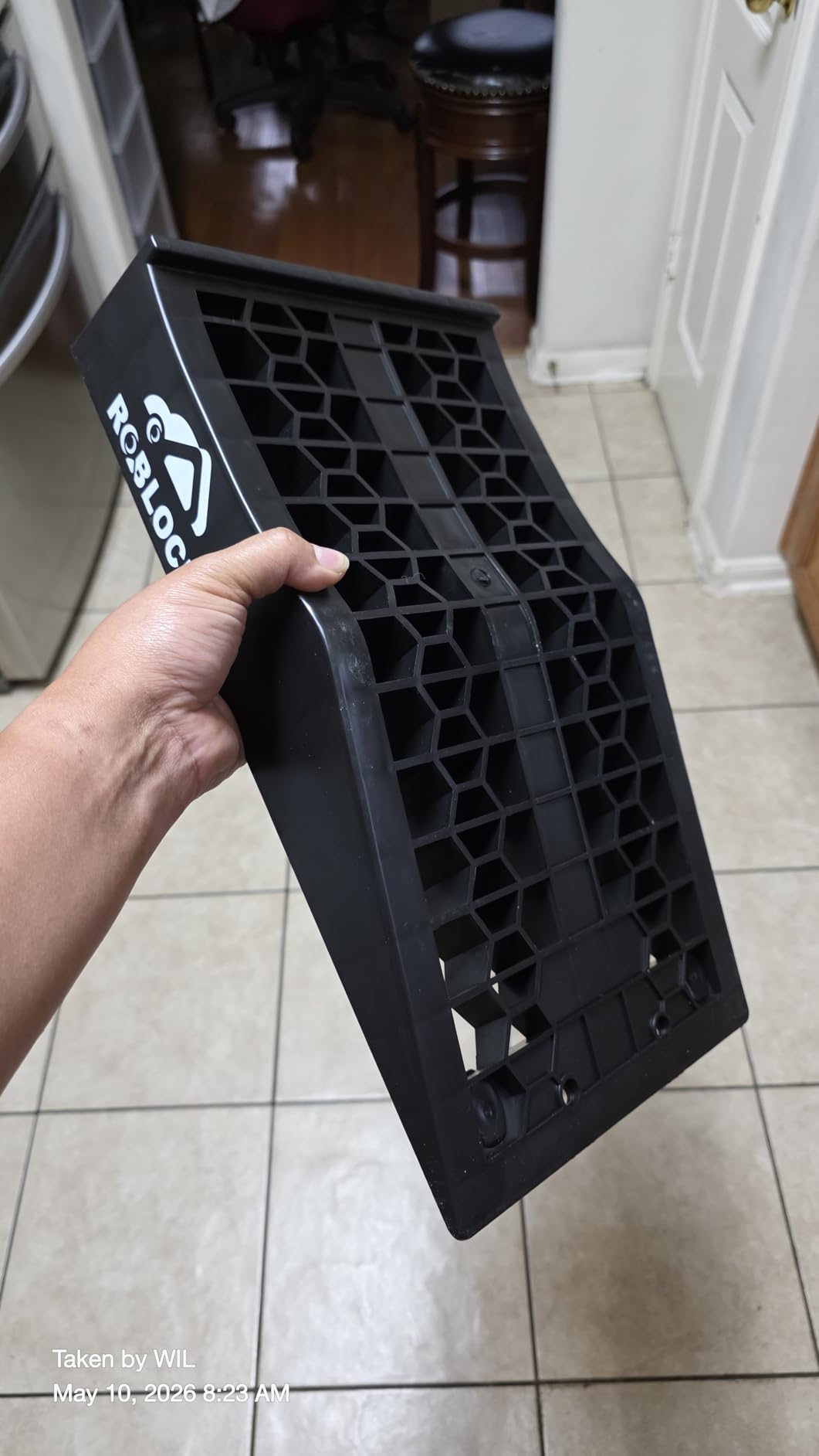 ROBLOCK Car Ramps for Lift and Vehicle Maintenance, Portable Low Profile Car Ramps for Garage, Heavy Duty Tire Ramps with 2.6