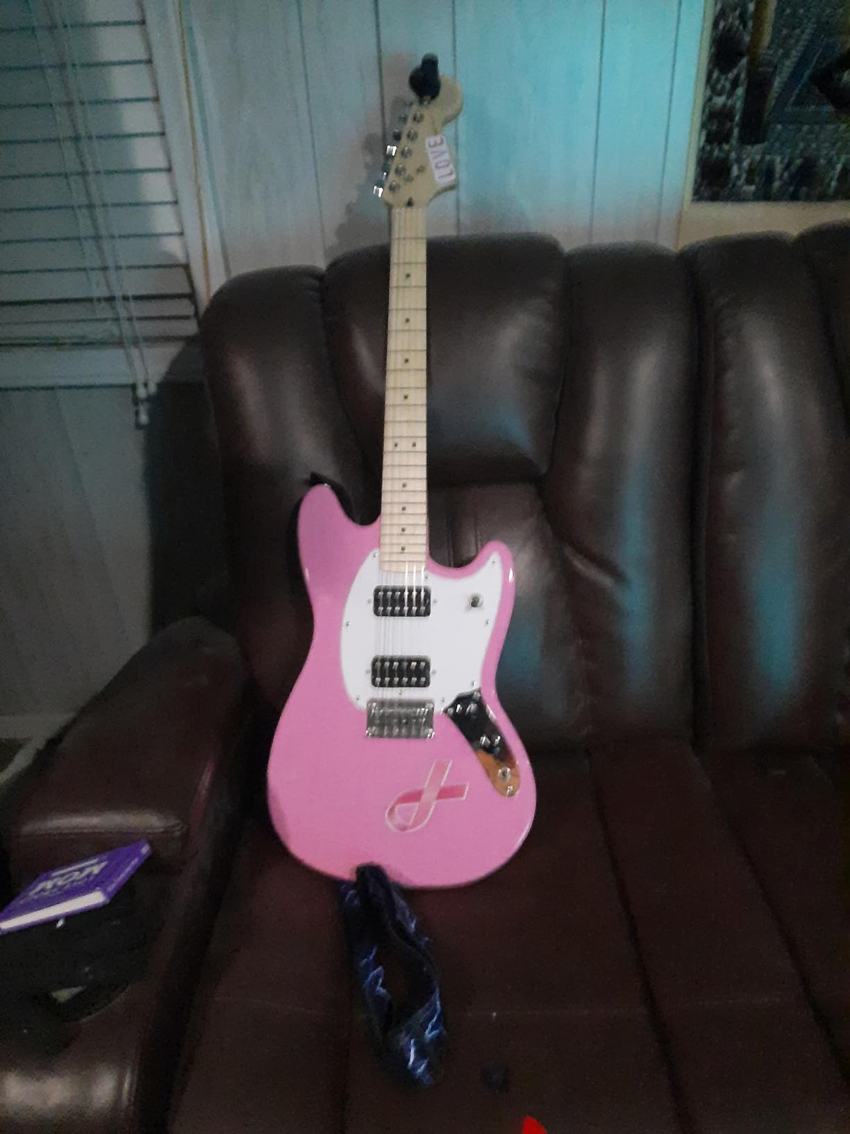 Squire Sonic Mustang Electric Guitar, California Blue, Laurel Fingerboard customer photo 2