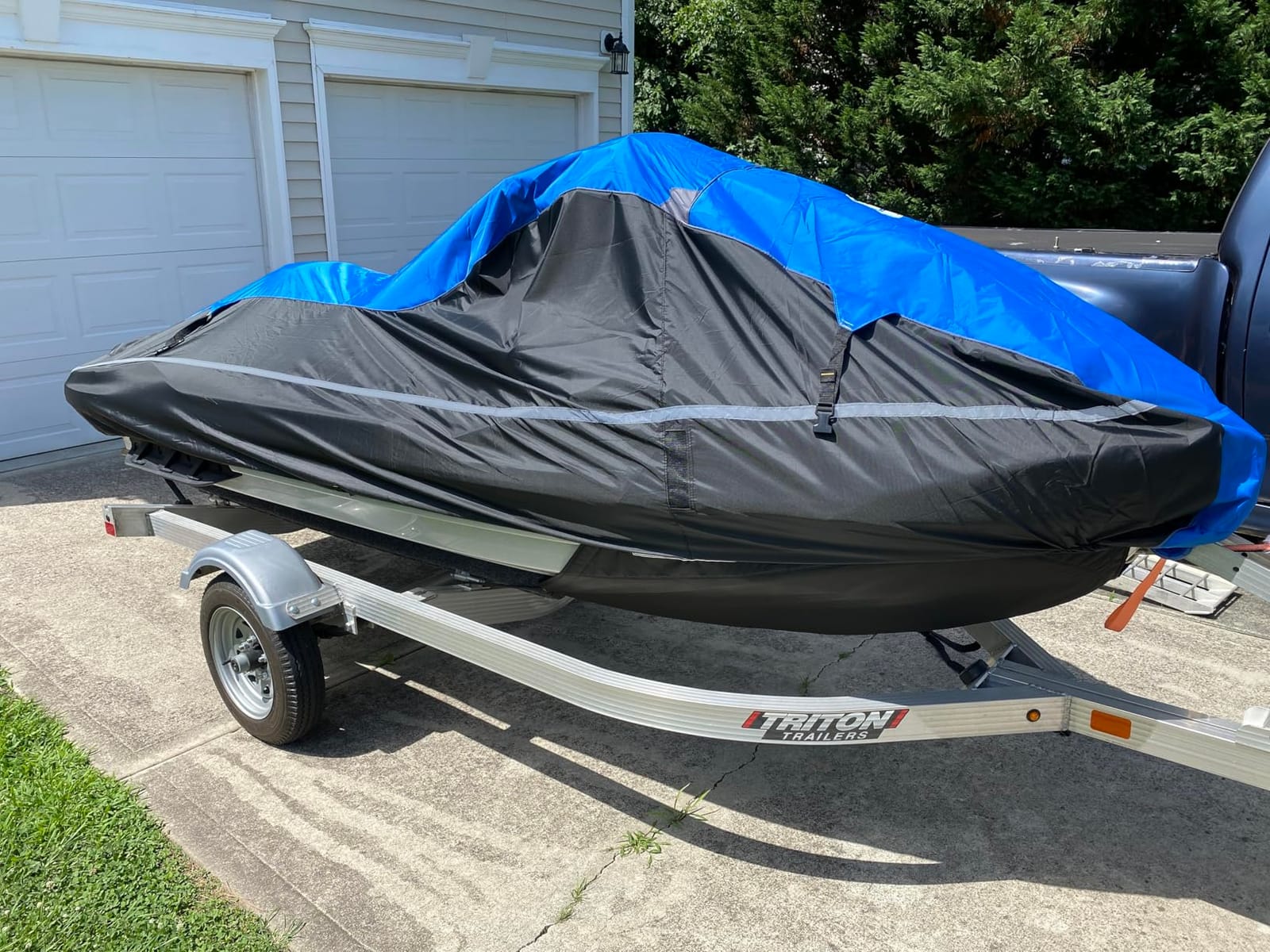 LIBZAKI Jet Ski Cover PWC Cover 2-3 Seats Heavy Duty Waterproof 600D UV Resistant Fits for Yamaha Sea-Doo Kawasaki up to 136~145
