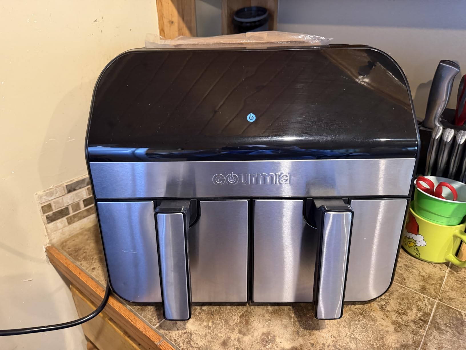Gourmia Dual Basket Air Fryer - 10 Qt Large Capacity, FryForce360, Digital Display with 7 Presets, Match Cook, Sync Finish, Dishwasher Safe Accessories, Black customer photo 2