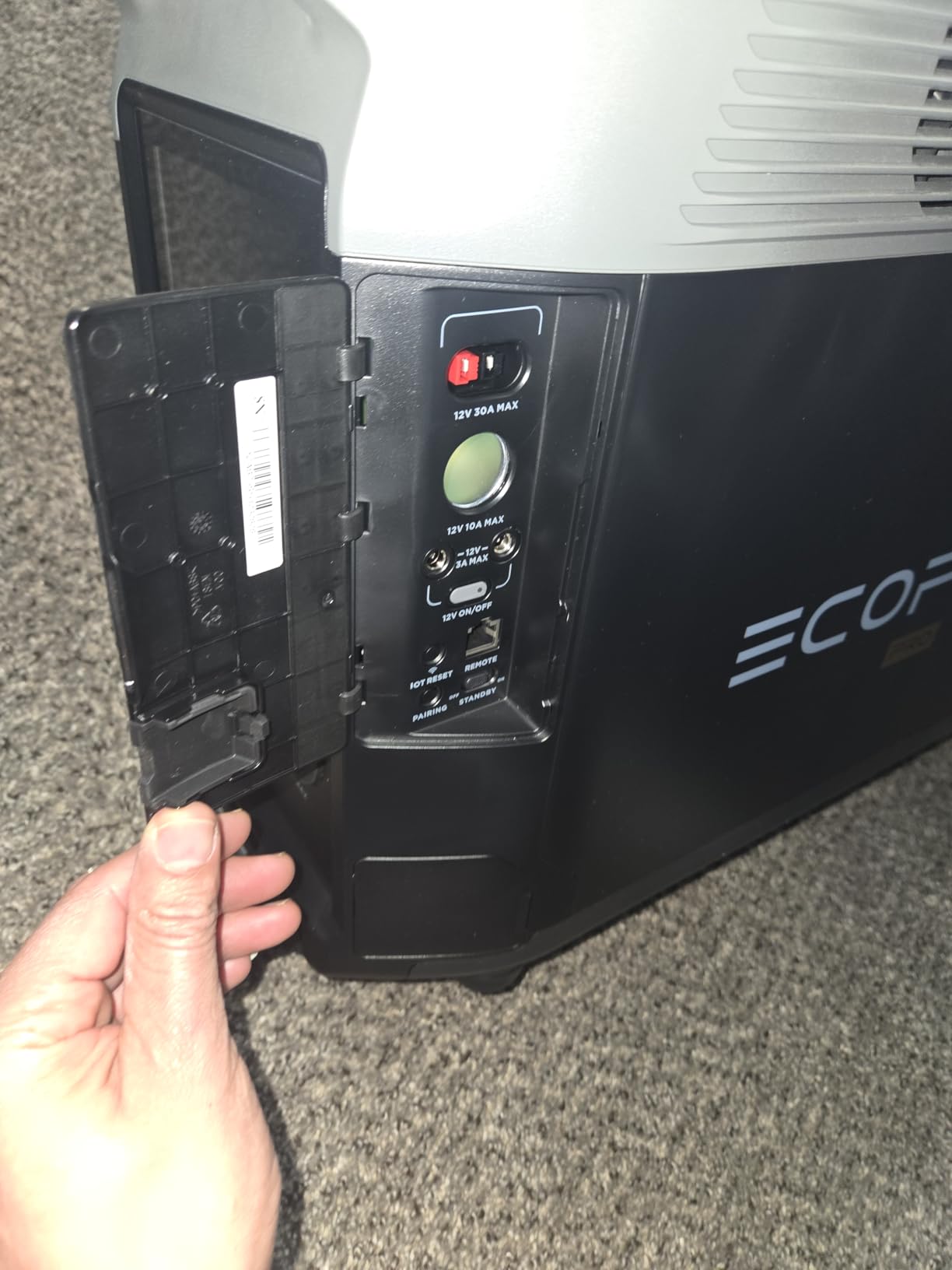 EF ECOFLOW Portable Power Station 3600Wh DELTA Pro, 120V 3600W AC Output | 2.7H Fast Charge Power Station, Expandable up to 25kWh, Solar Generator for Home Use, Power Outage, Camping, RV, Emergencies customer photo 2