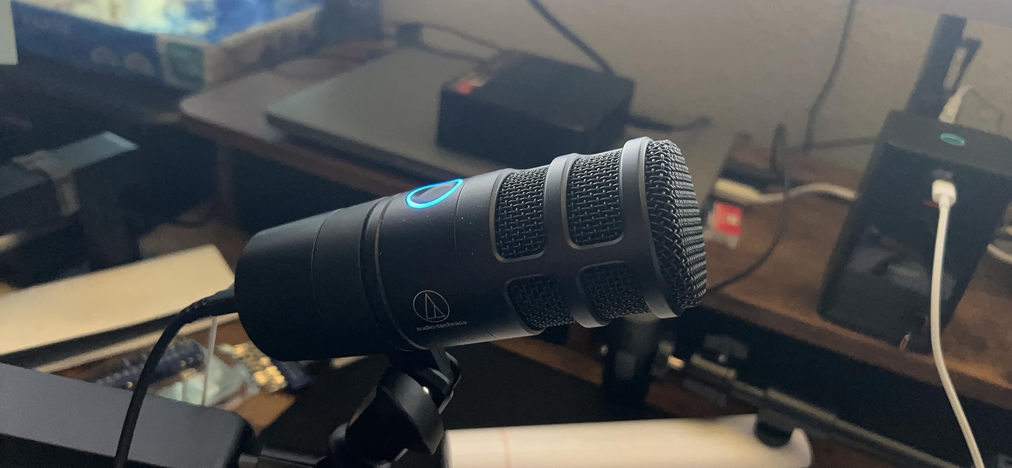 Audio-Technica AT2040USB Dynamic USB Microphone customer photo 1