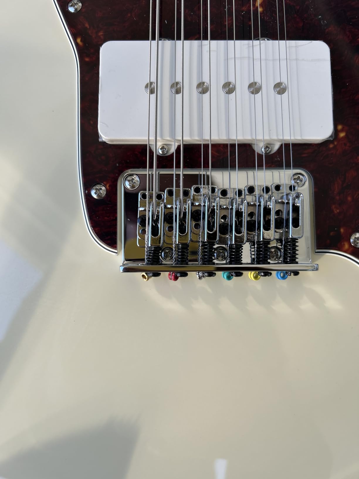 Paranormal Jazzmaster XII, Laurel Fingerboard, Tortoiseshell Pickguard, Olympic White customer photo 2
