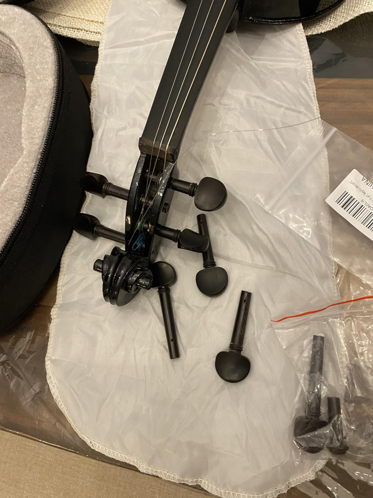 Ktaxon Acoustic Electric Violin, 4/4 Violin with EQ and Accessories (White) customer photo 2
