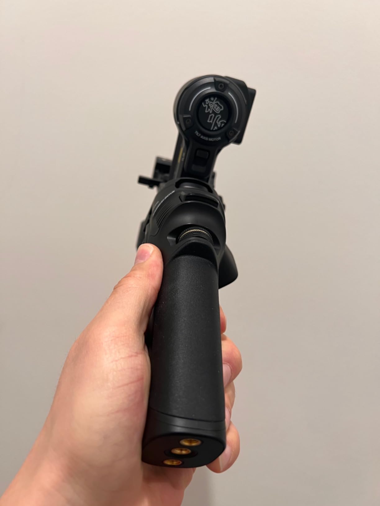 Weebill 3S Combo 3-Axis Gimbal Stabilizer for DSLR and Mirrorless Camera Compatible with Sony Nikon Canon Panasonic LUMIX Extendable Sling Grip Integrated Fill Light PD Fast Charge customer photo 2