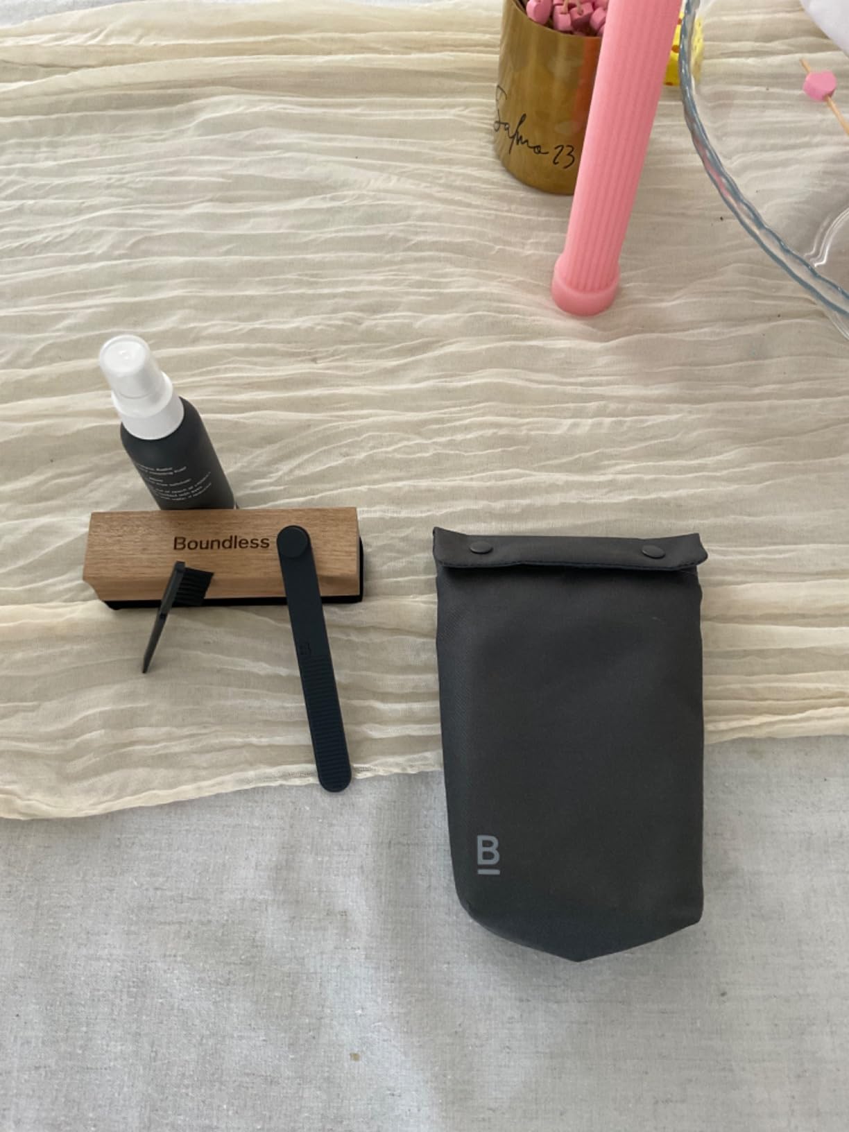 Boundless Audio Vinyl Record Cleaning Kit - 5-in-1 Vinyl Cleaning Kit Includes Velvet Record Brush, Stylus Cleaner, Cleaner Solution, Nylon Brush & Storage Bag customer photo 2