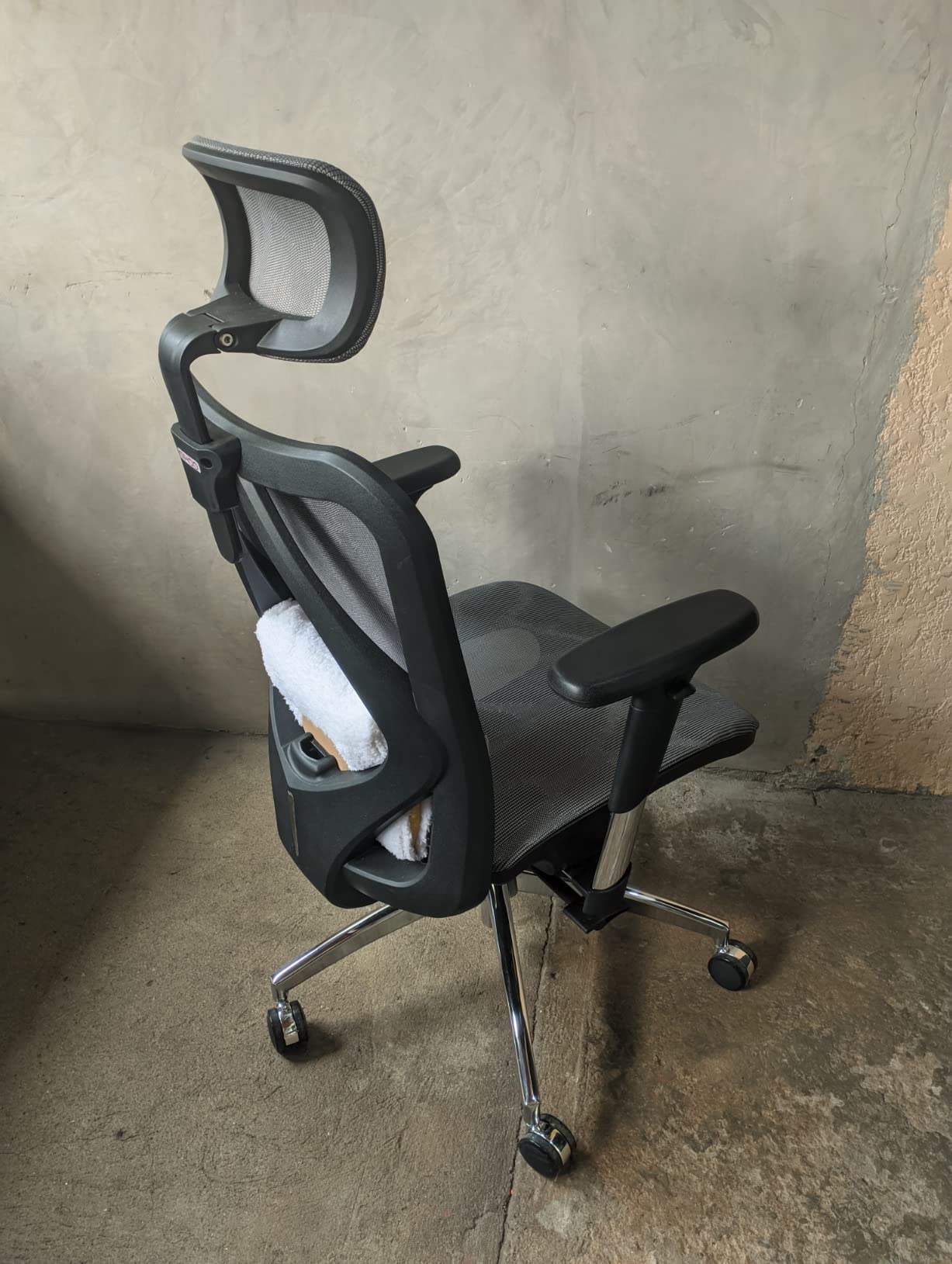 SIHOO M57 Ergonomic Office Chair, Mesh Back Desk Chair with 3D Armrests | Lumbar Support & Adjustable Headrest, Comfortable Computer Chair, Office Chair Hold 330 LBS, Home Office - Light Grey customer photo 1