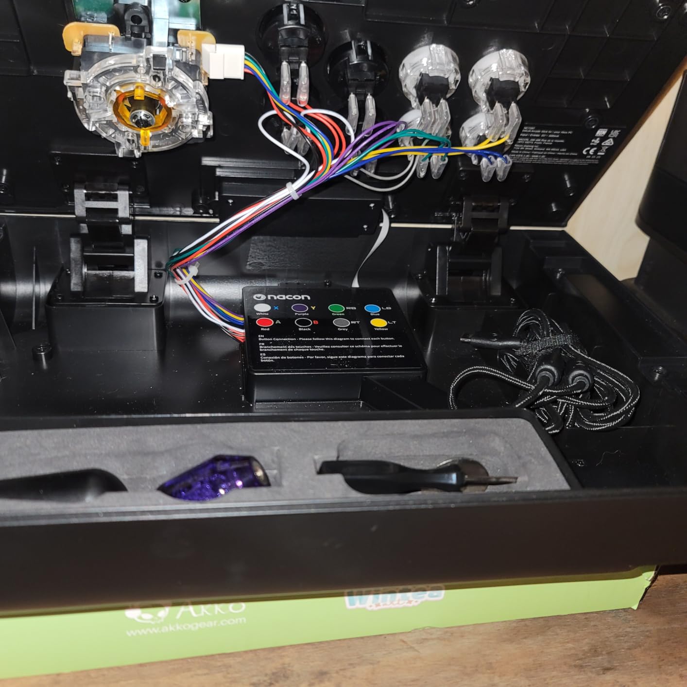 Nacon Daija Arcade Fight Stick Officially Licensed for XBOX | For XBOX Series X|S, XBOX One, Windows 10,11 PC - Sanwa Joysticks and Action Buttons, Customizable Front Plate, 3-Meter Cable customer photo 2