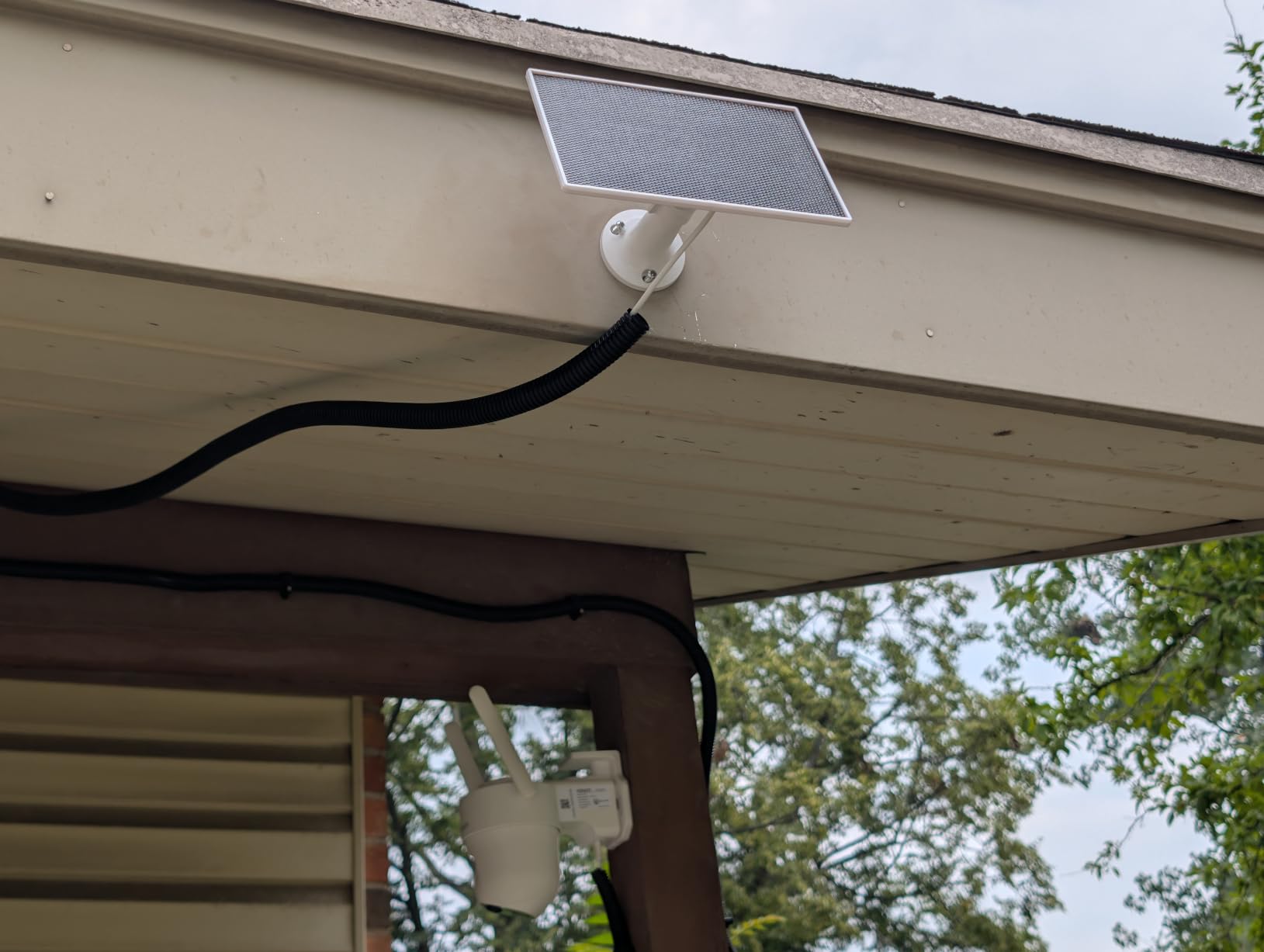 VIZIUUY 3MP Solar Security Cameras Wireless Outdoor, WiFi 6, 360°PTZ Camera | Color Night Vision, IP66 Weatherproof, PIR+AI Detection, 2-Way Audio, Alexa & Google Assistant, for Backyard/Front Door/Porch customer photo 1