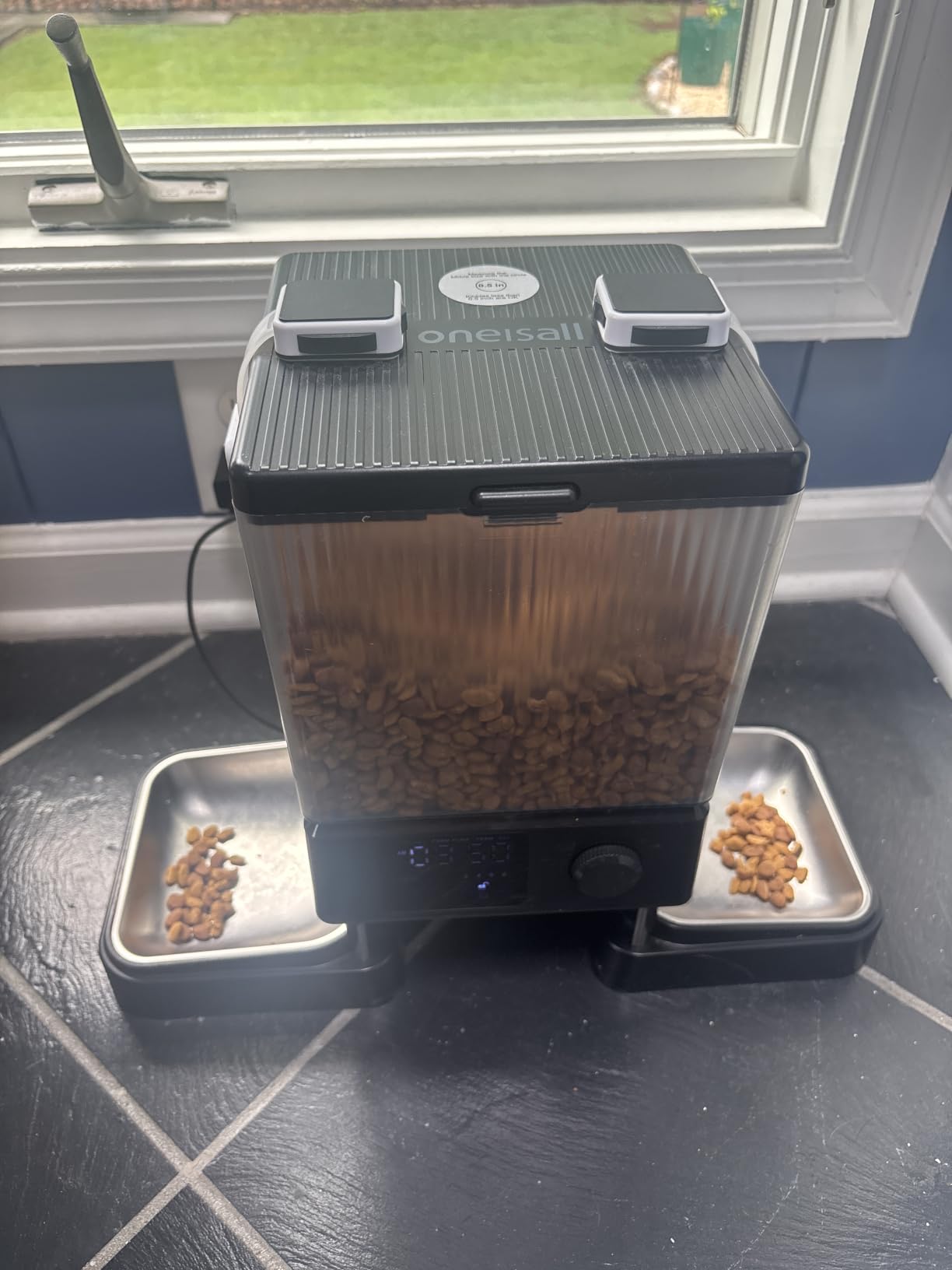 oneisall Automatic Cat Feeder for 2 Cats, 20 Cups/5L Automatic Cat Food Dispenser customer photo 1