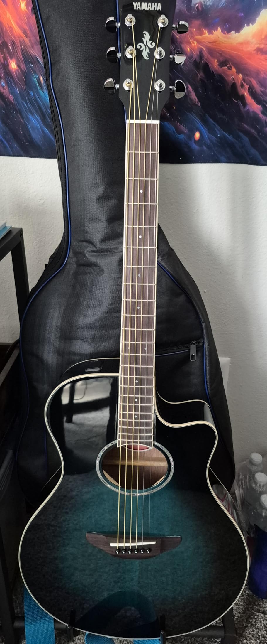 Yamaha APX600M Thin Body Acoustic-Electric Guitar, Matte Finish customer photo 2