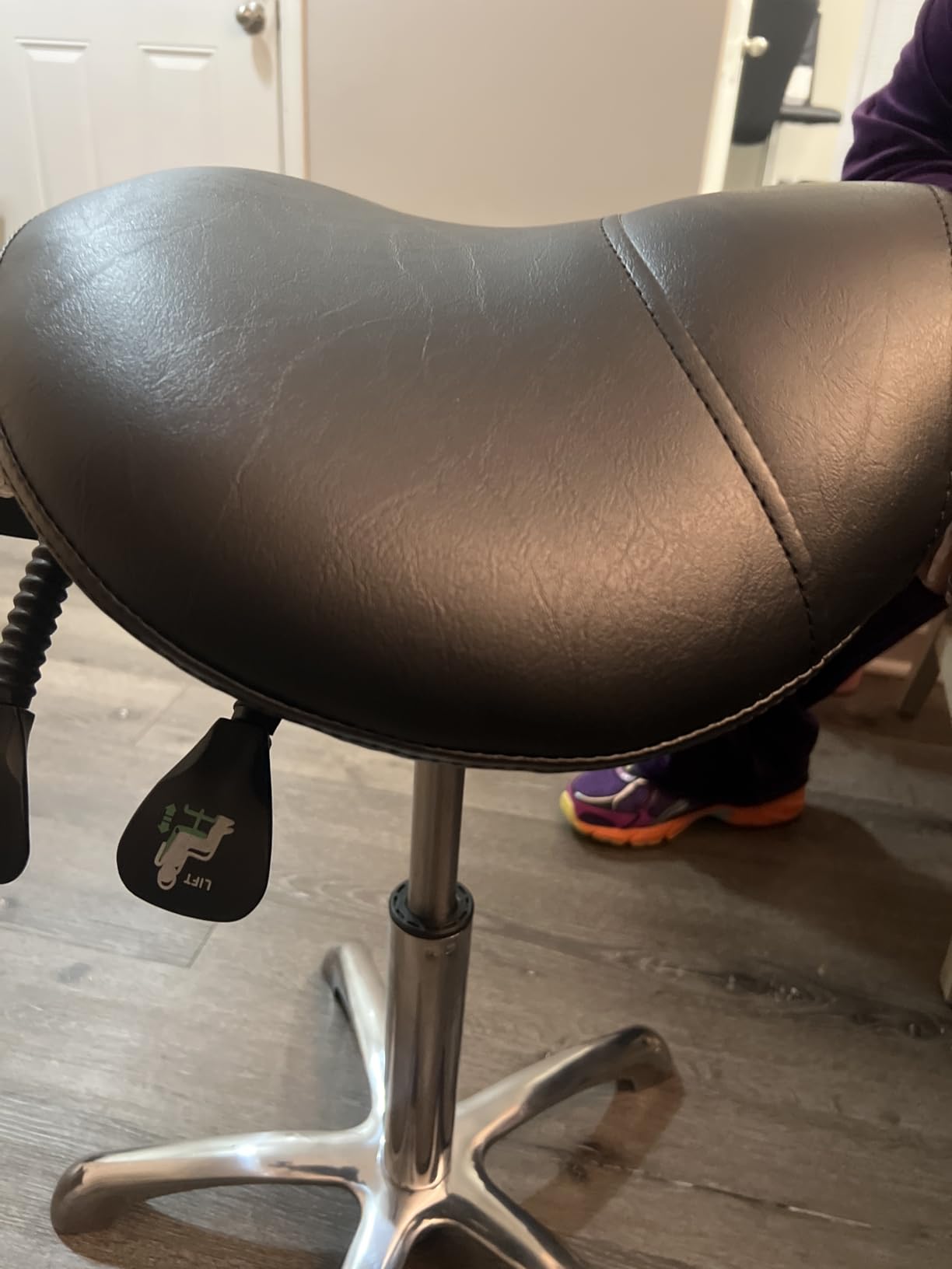 Antlu Saddle Stool Chair with Back Support, Ergonomic Esthetician Stool Chair for Salon Tattoo Spa Medical Dentist Clinic (with Backrest, Black) customer photo 2