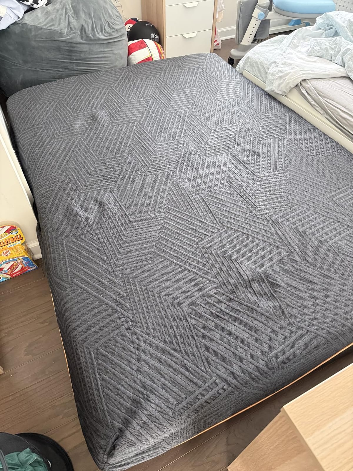 MLILY EGOHOME 14'' Hybrid Queen Mattress, Memory Foam Pocket Spring Mattress with Cooling Cover, Bed in a Box, CertiPUR-US Certified, Targeted Support Pressure Relief, Fiberglass Free, Copper Gel Infused, Graphene-Cool-Tech Cover, ICA Endorsed, CertiPUR-US, Motion Isolation, Mattress in a Box customer photo 2