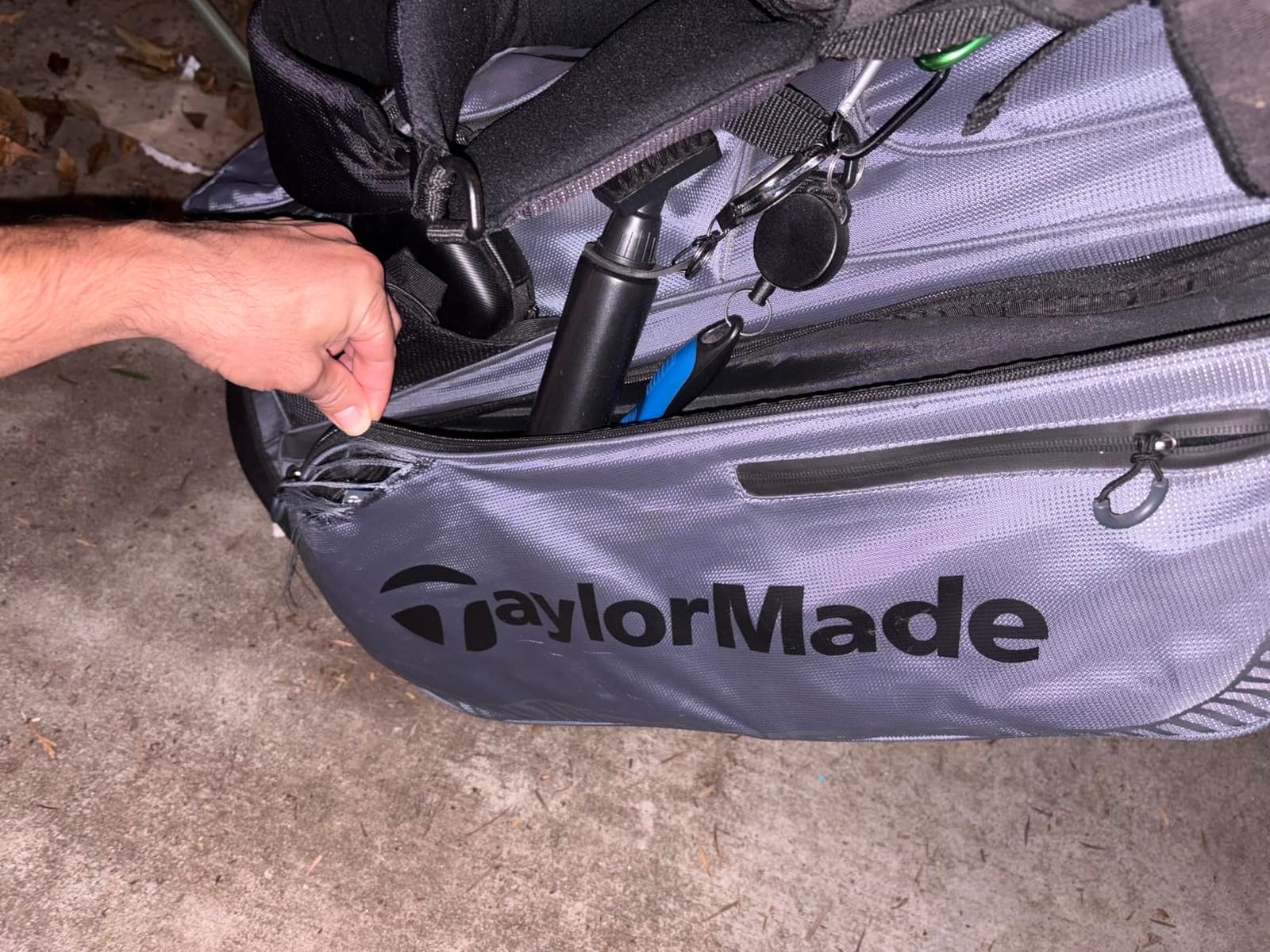 TaylorMade Pro Stand Bag, Lightweight, Ideal for Carrying or Push Cart customer photo 2
