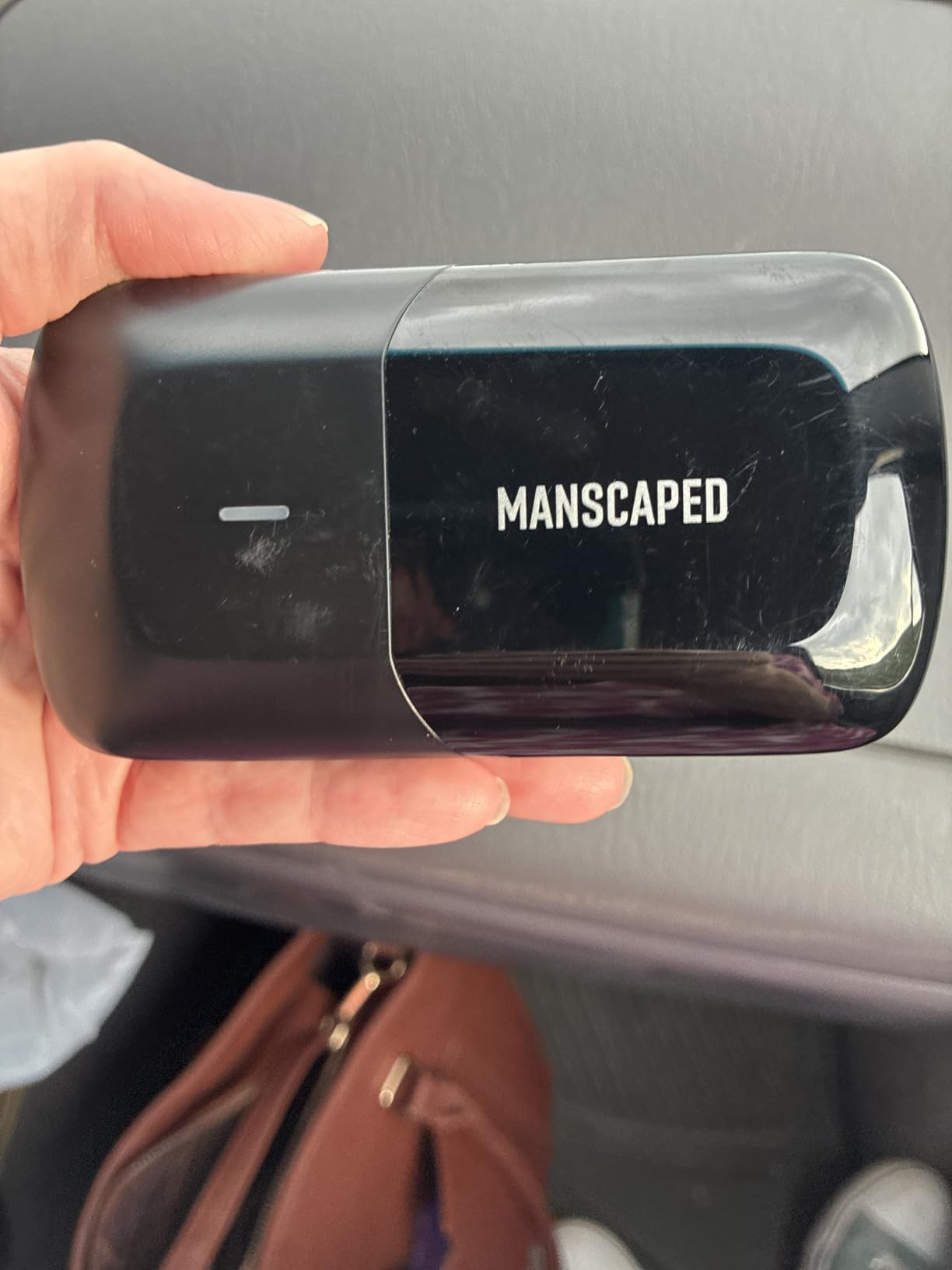 MANSCAPED The Handyman Compact Face Shaver - Portable Men's Travel Facial Hair Groomer, USB-C Rechargeable, Waterproof customer photo 2
