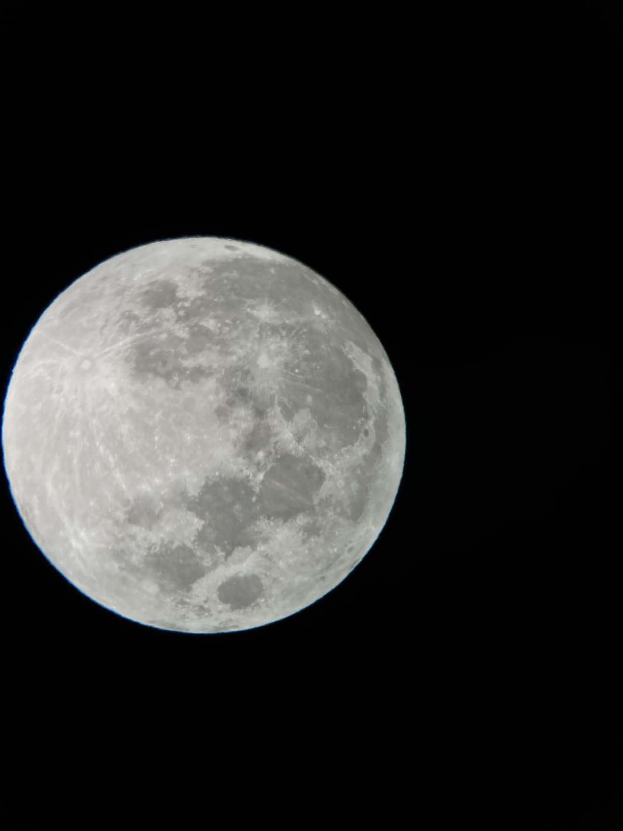 Celestron StarSense Explorer 150mm App-Enabled Tabletop Dobsonian Telescope customer photo 2